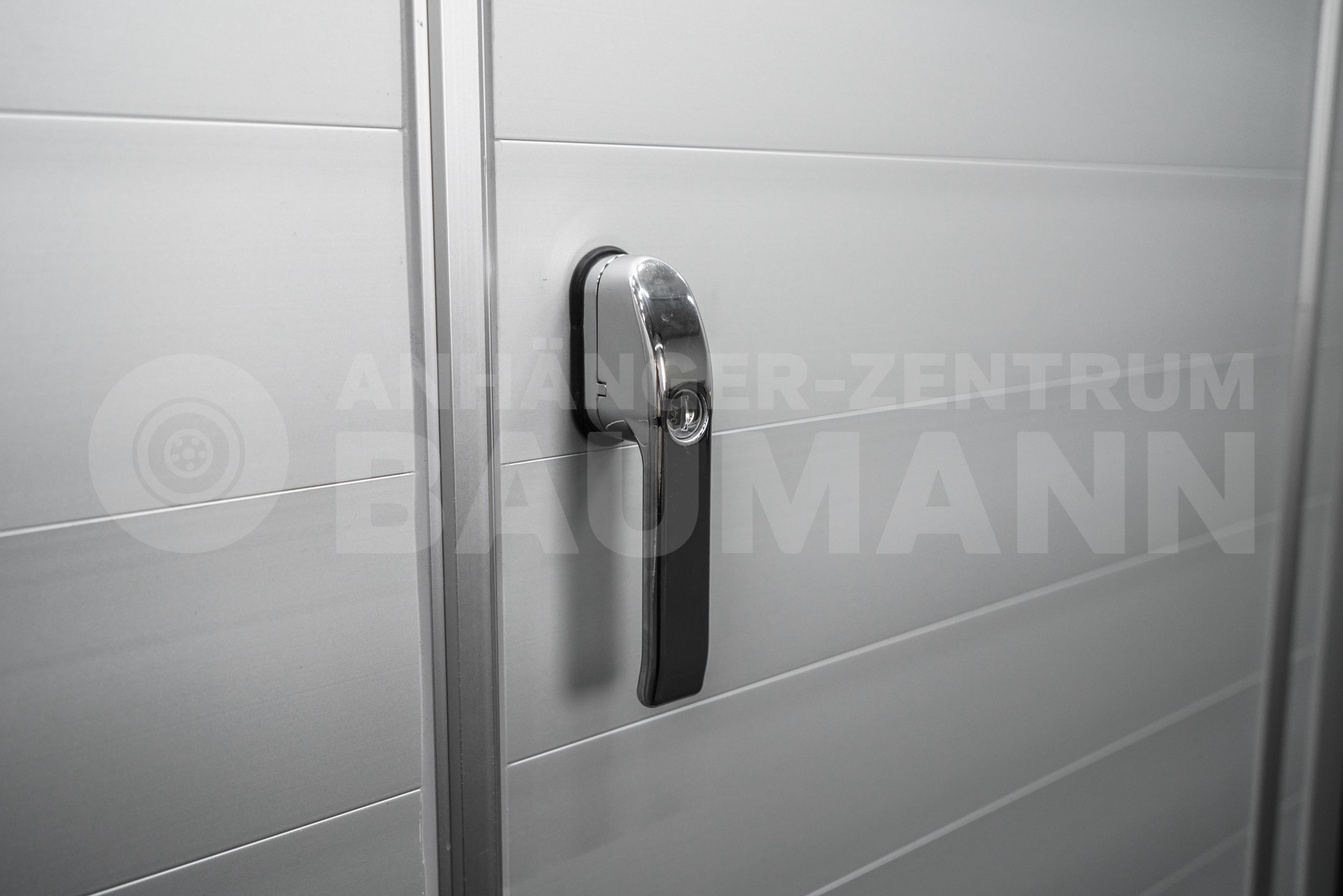 HUMBAUR HKPA 263217 | HECKRAMPENKOMBI | SEITENTÜR