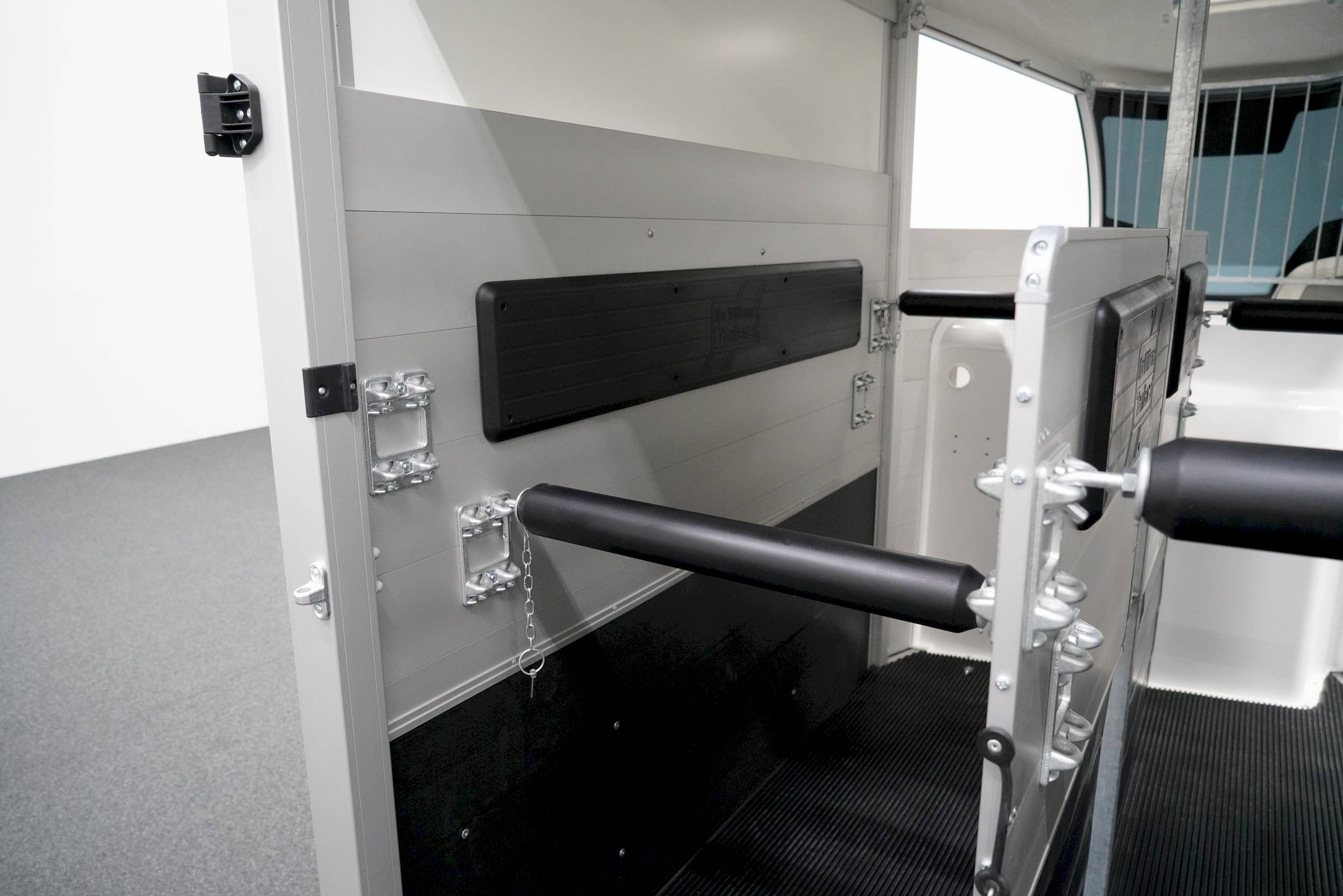 IFOR WILLIAMS HBX 506 | SILBER