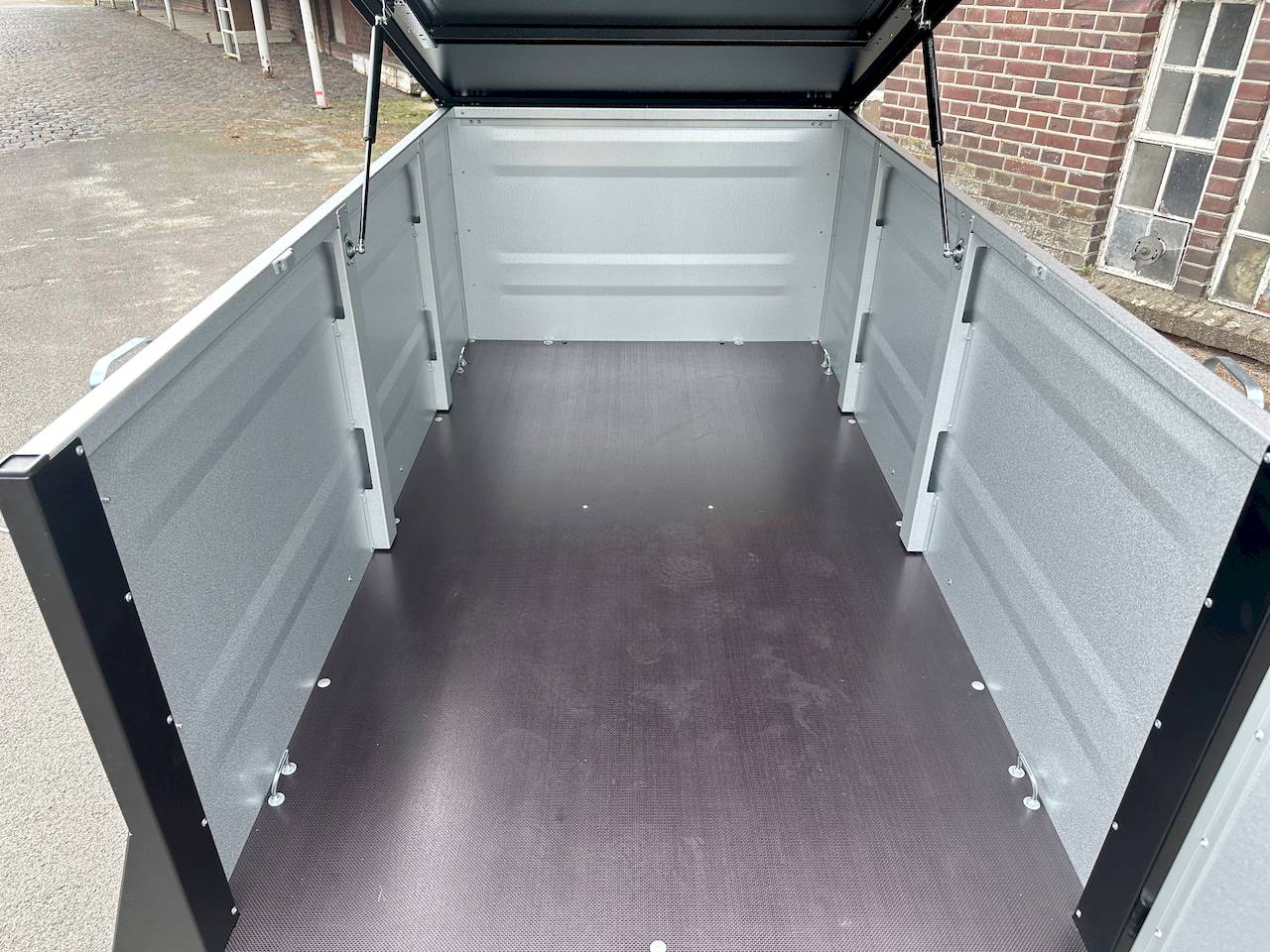TPV TRAILERS | BÖCKMANN KT-EB2