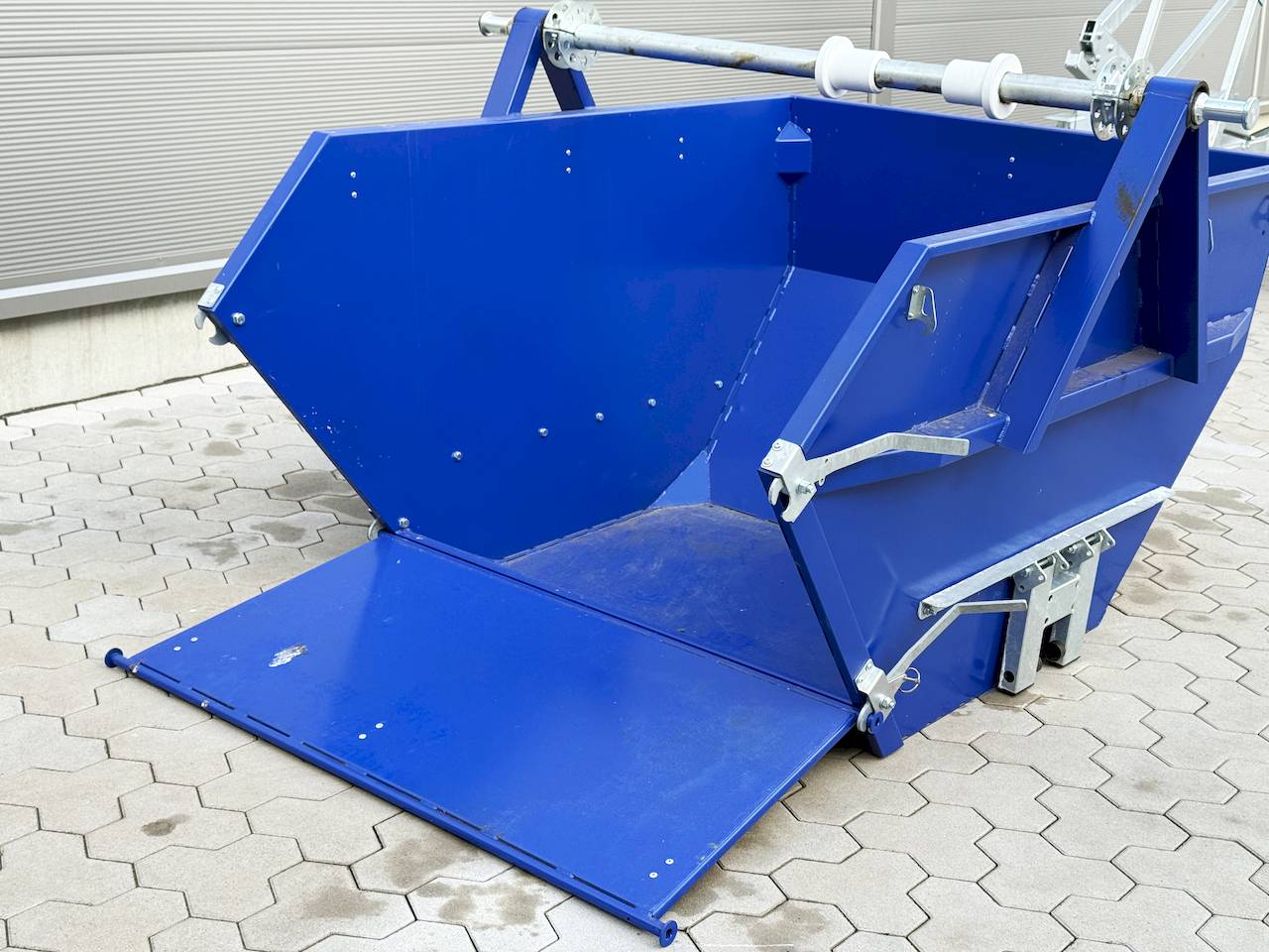 BLYSS KTT 35 V2L | E-WINDE | CONTAINER