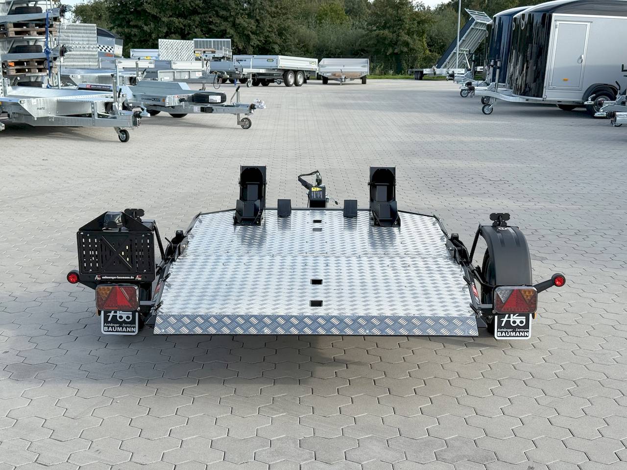 LORRIES MT-2