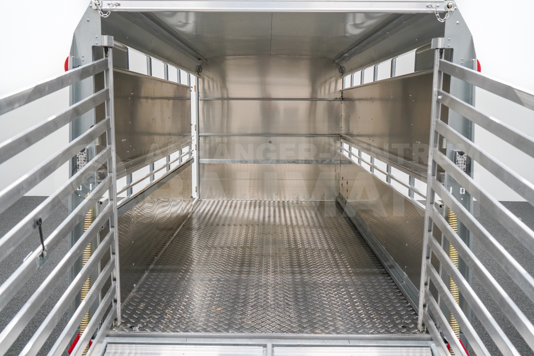 IFOR WILLIAMS TA510G | 12x6 | RAMPE-/TÜR-KOMBI