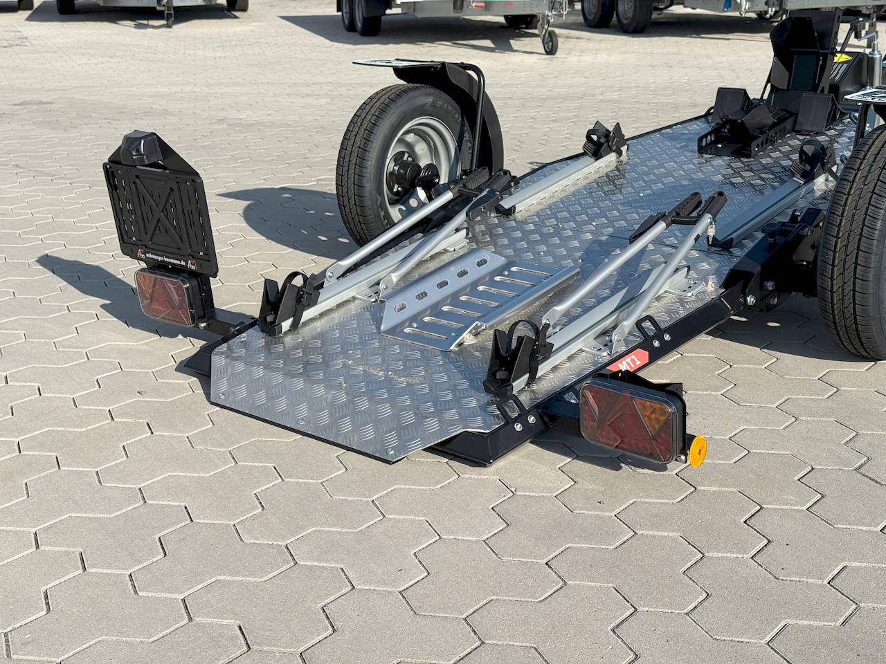 LORRIES MT-1 | FAHRRADTÄGER | HINTERRADFÜHRUNG