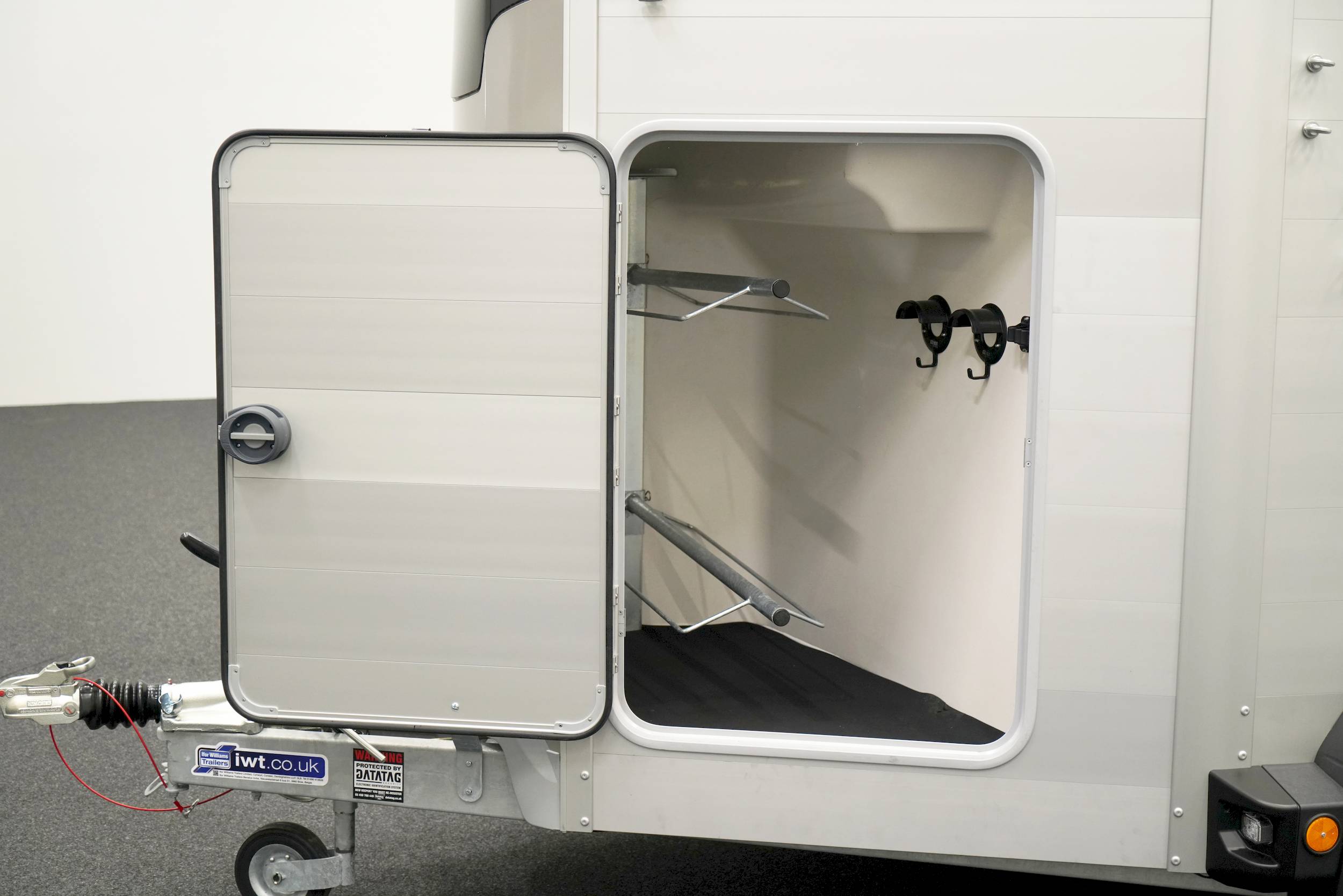 IFOR WILLIAMS HBX 506 | SILBER