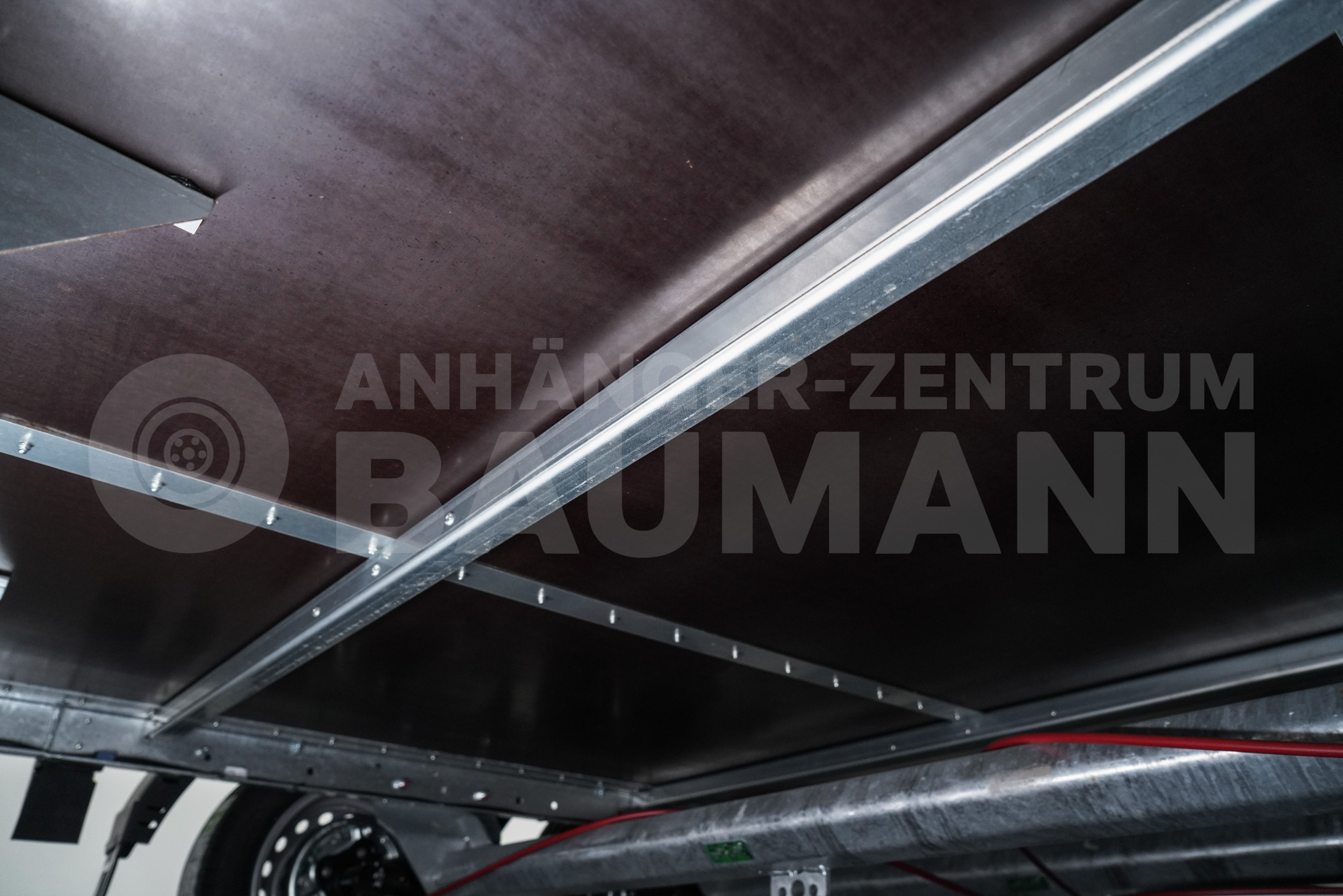 HUMBAUR HKPA 263217 | HECKRAMPENKOMBI | SEITENTÜR