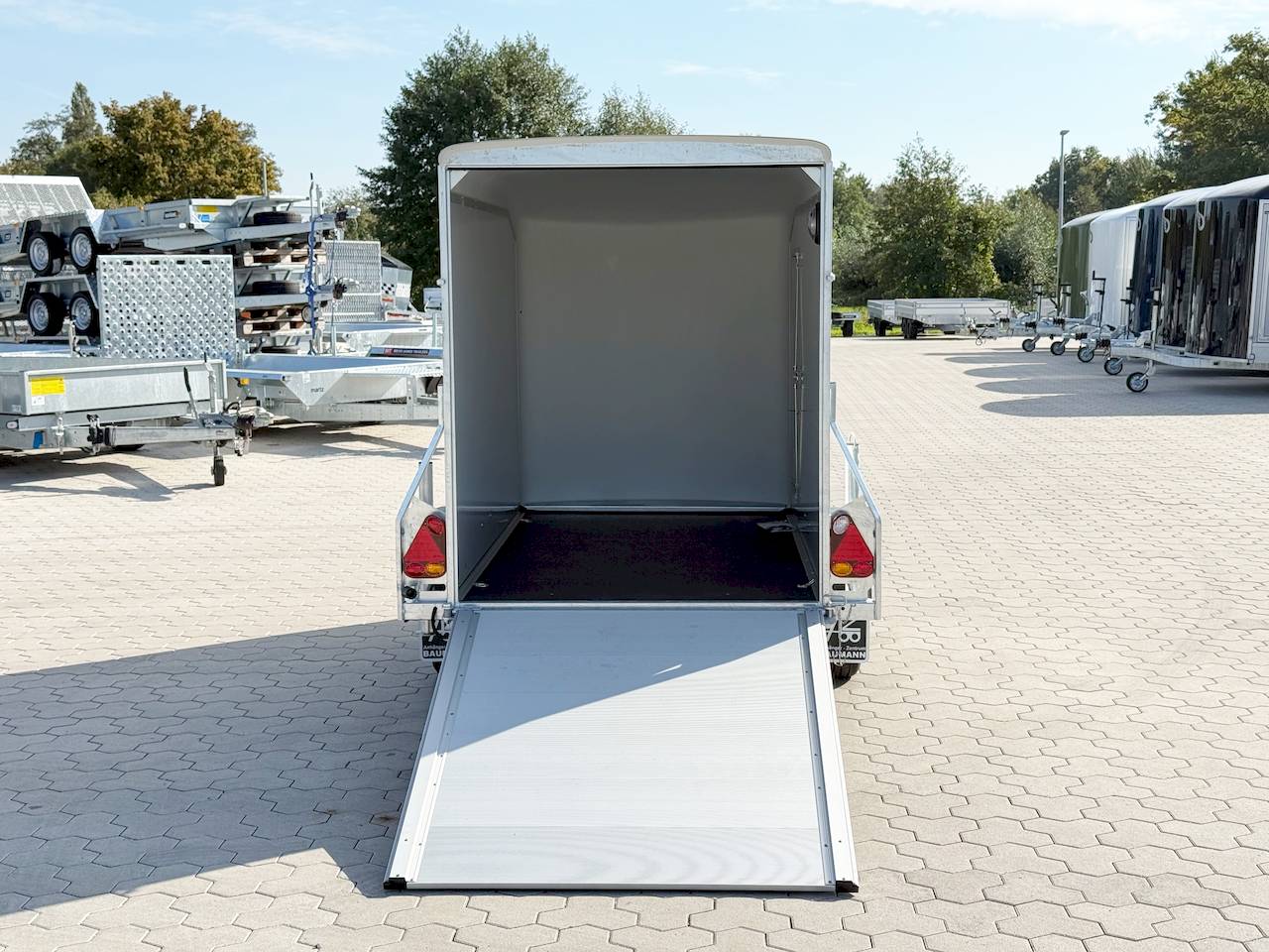 CHEVAL LIBERTE DEBON C255 V2 WABENKERN