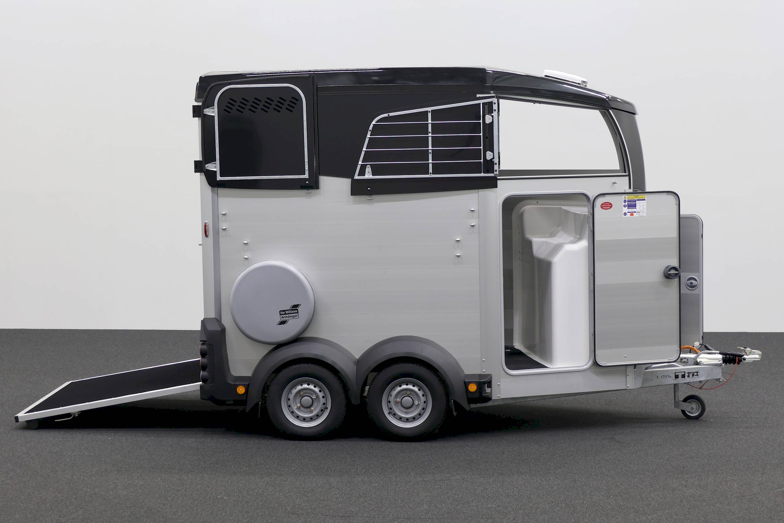 IFOR WILLIAMS HBX 506 | SCHWARZ