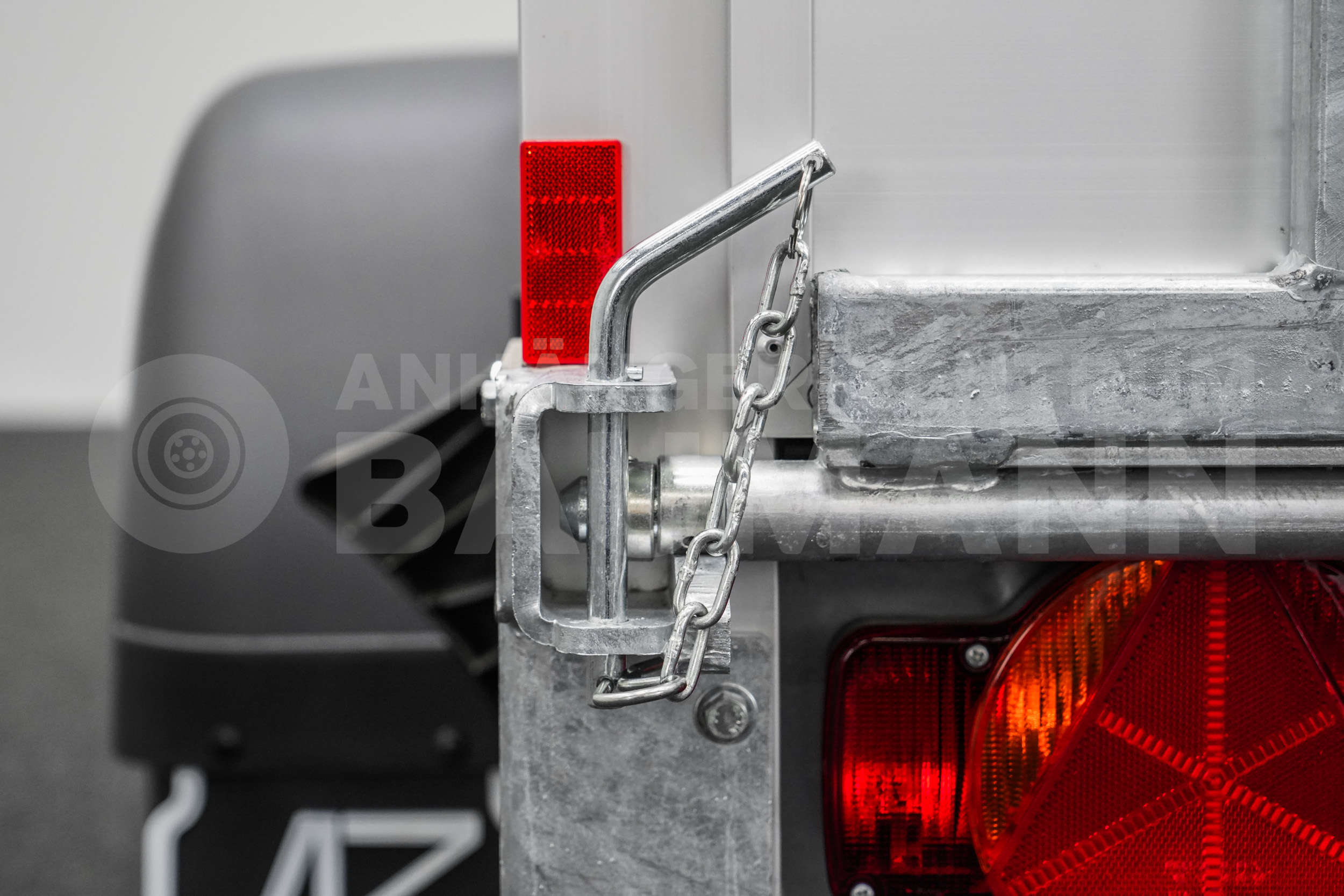 HUMBAUR HKPA 263217 | HECKRAMPENKOMBI | SEITENTÜR