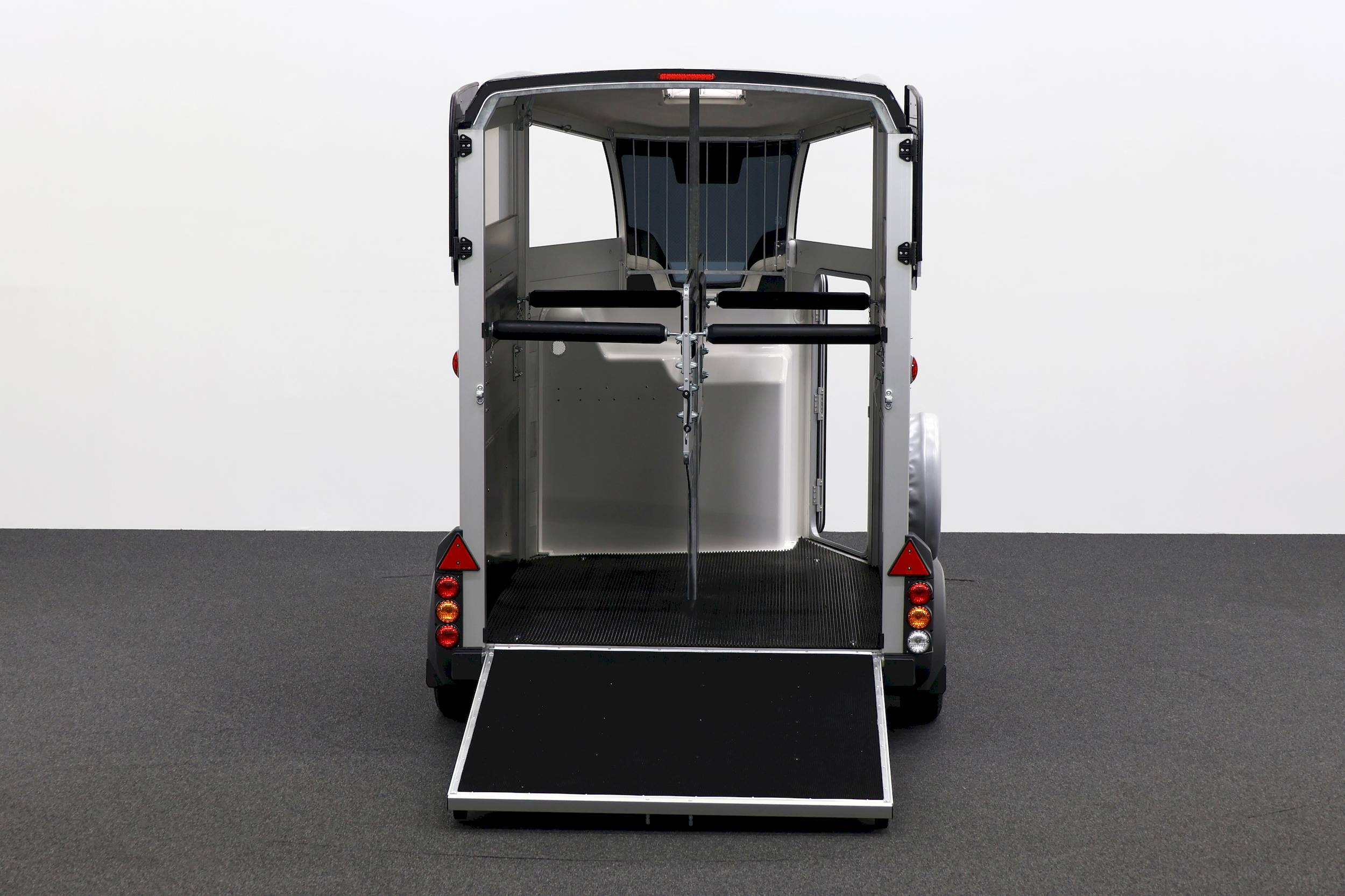 IFOR WILLIAMS HBX 506 | SCHWARZ