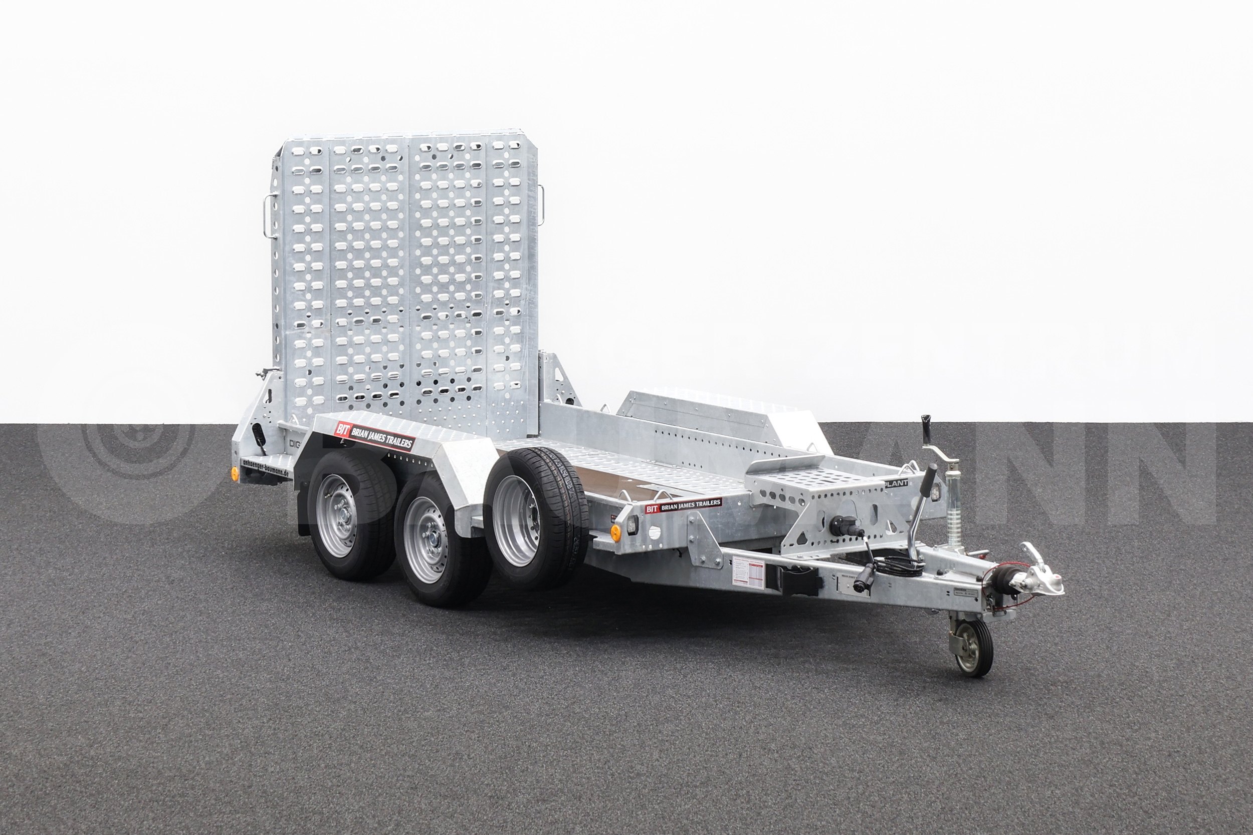 BRIAN JAMES DIGGER PLANT 543-2813-27-2-13 | SCHWERLASTRAMPE