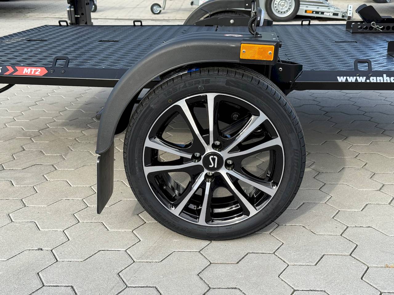LORRIES MT-2 | BLACK EDTION