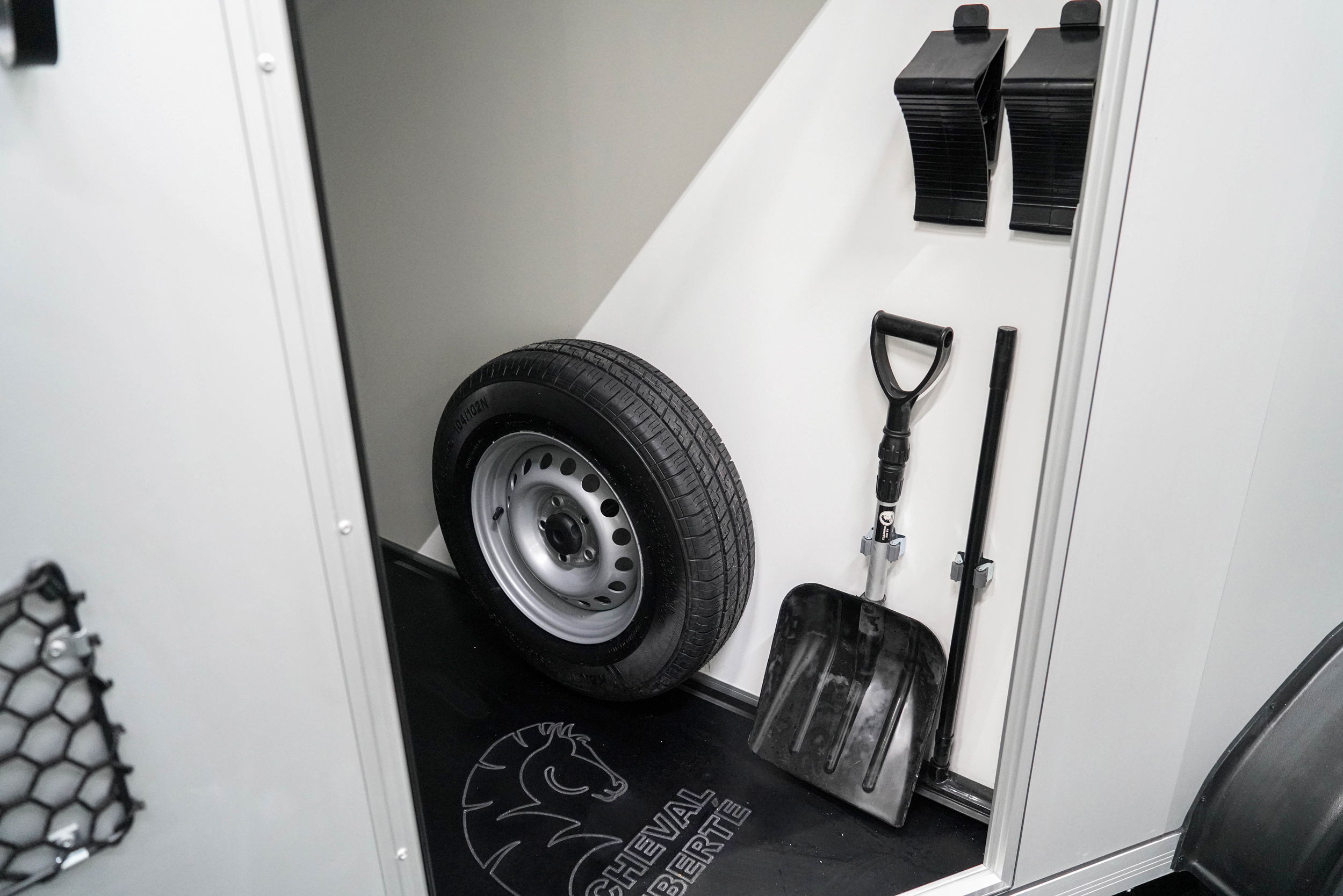 CHEVAL LIBERTE MAXI 3 SCHRÄGSTEHER