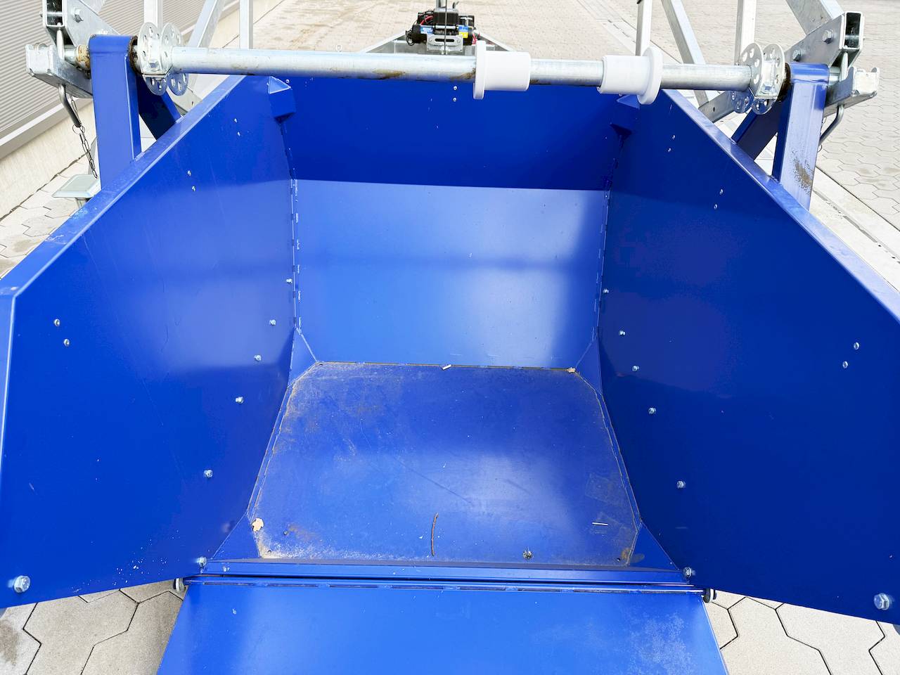 BLYSS KTT 35 V2L | E-WINDE | CONTAINER