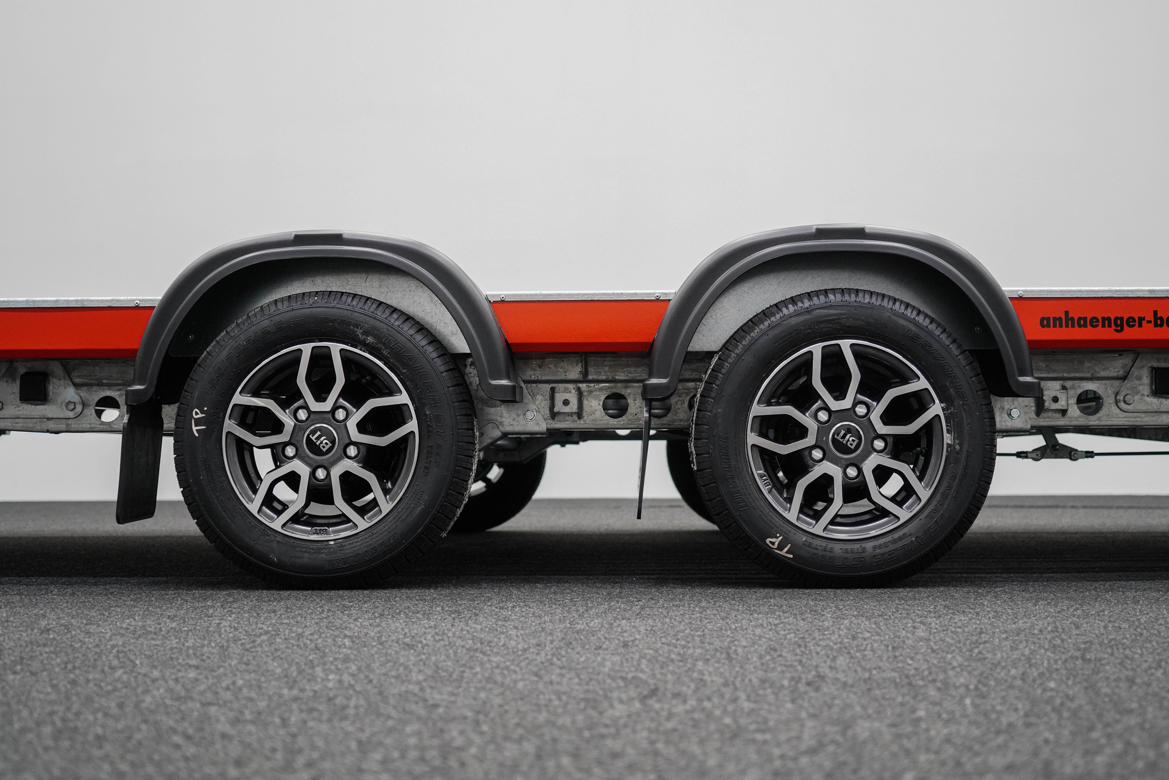 BRIAN JAMES A 130-4519-27-2-12 TRANSPORTER