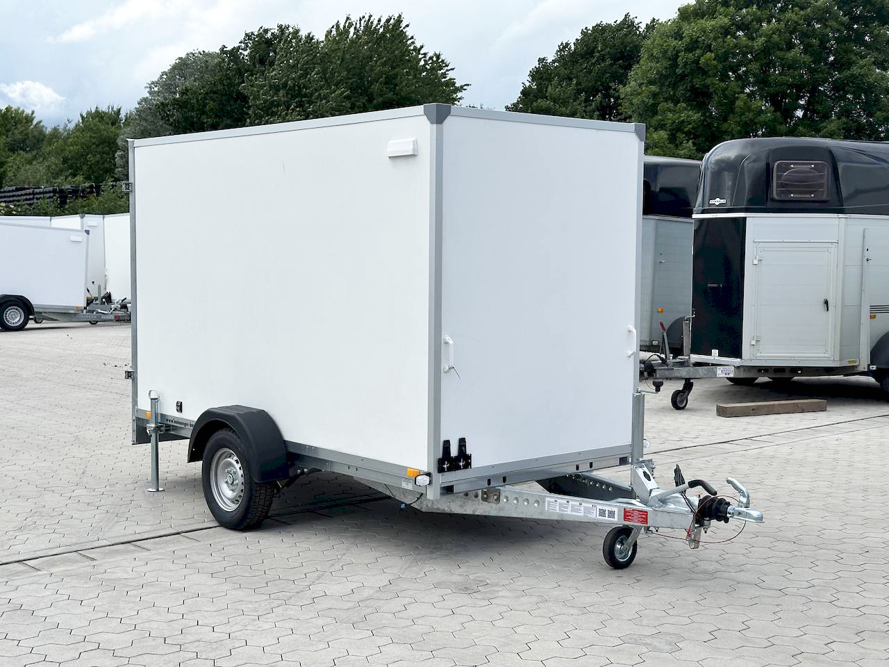 BLYSS F1330HD
