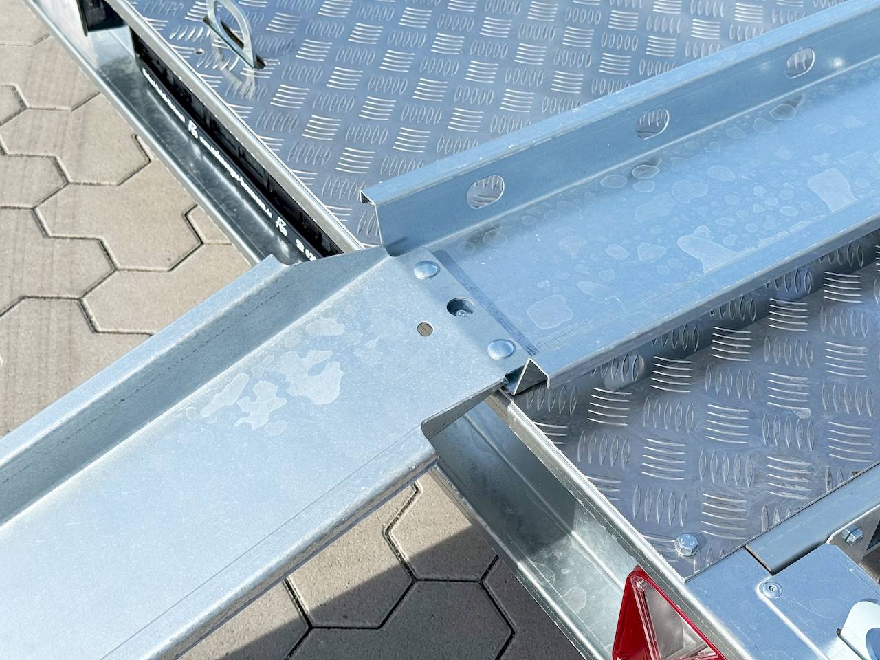 MARTZ GP 2 R PREMIUM | PARABELFEDERUNG | ALUBODEN