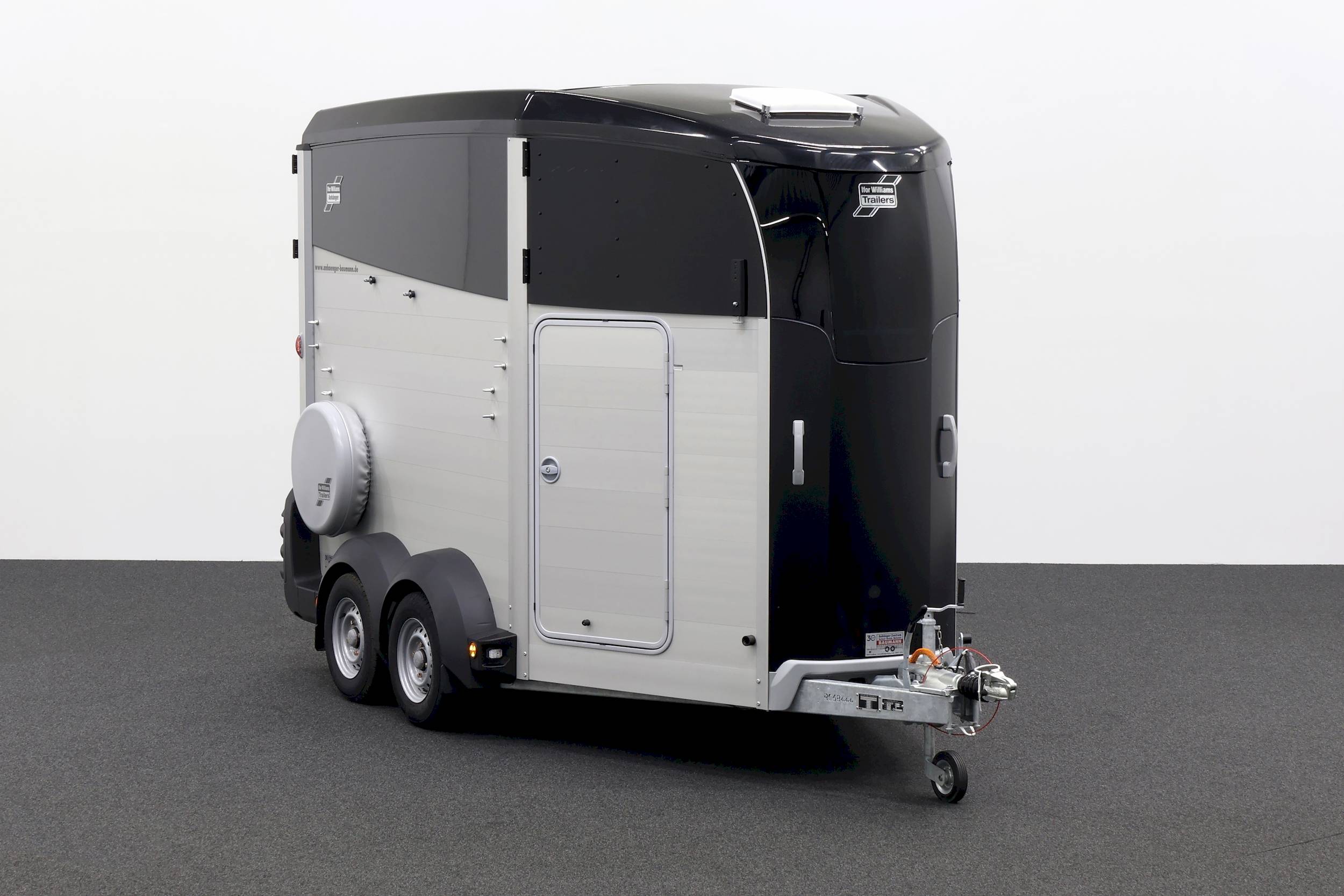 IFOR WILLIAMS HBX 511 | SCHWARZ