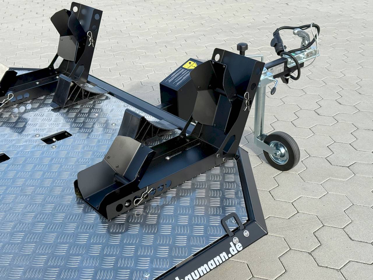 LORRIES MT-2