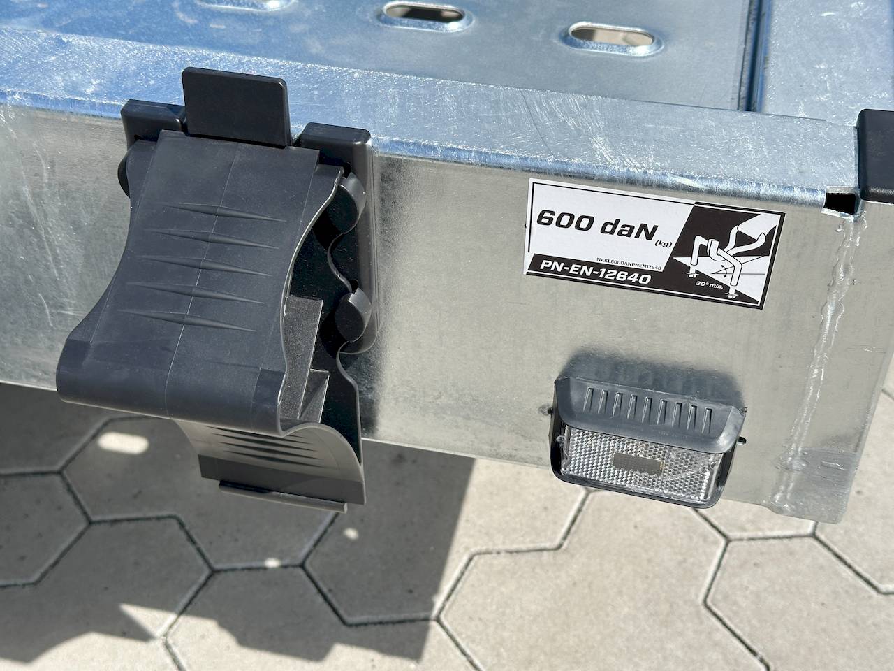 MARTZ GT KIPPBAR 480/3 3,5T | ALUBODEN MITTIG