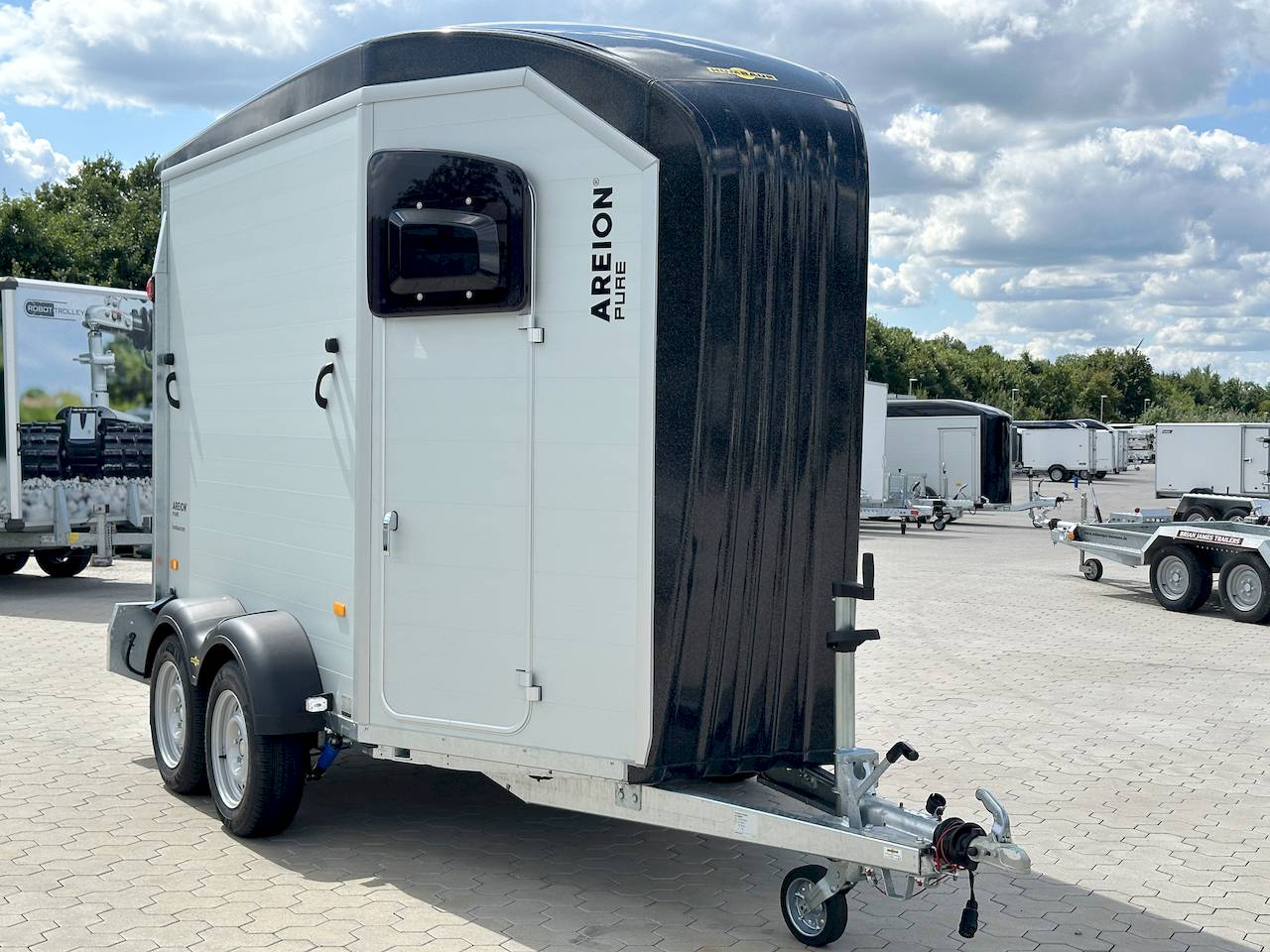 HUMBAUR AREION PURE 2400 | BLACK