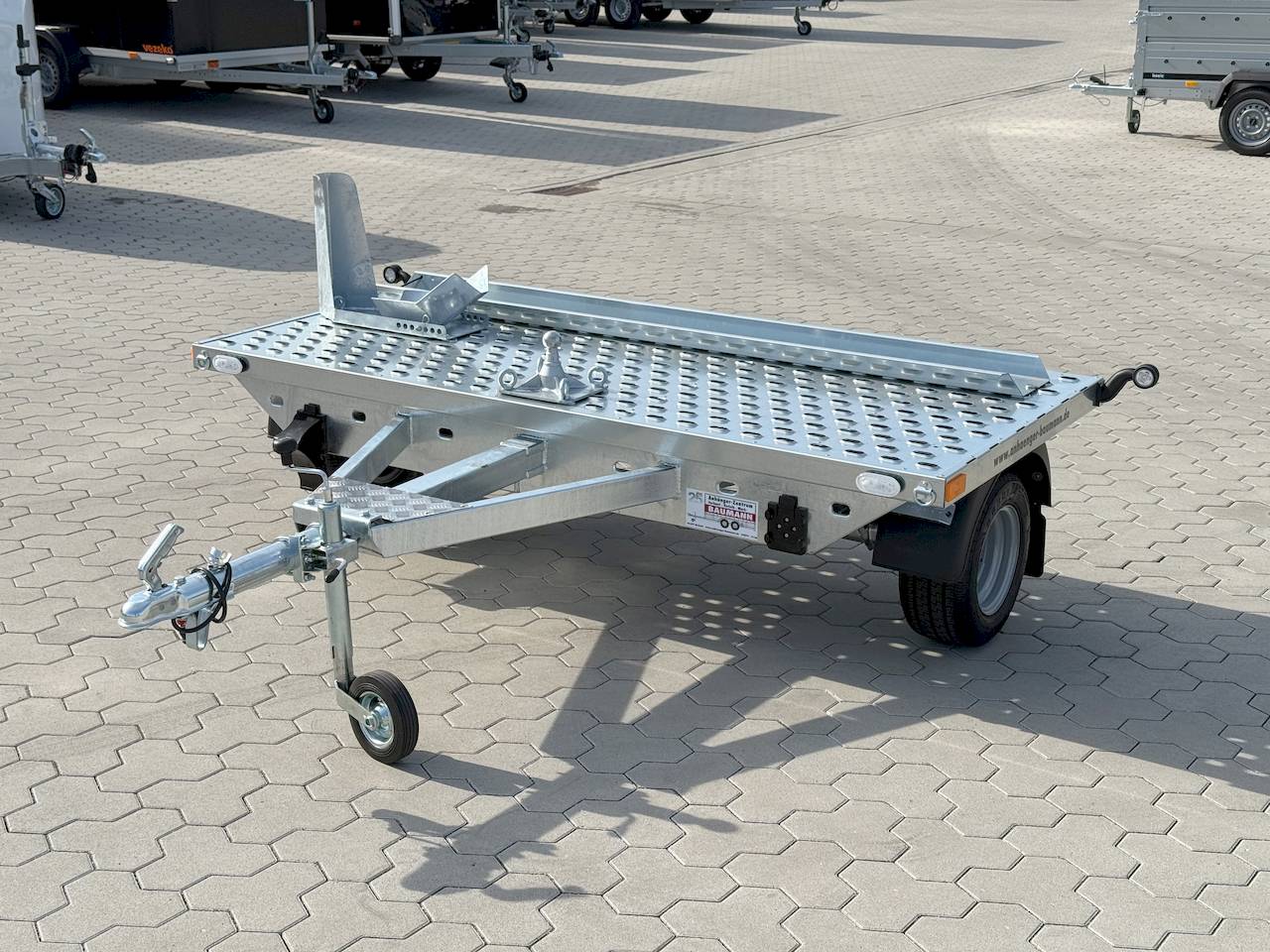 VEZEKO MIKROBIKE A 08 | FAHRRADTRÄGERAUFNAHME