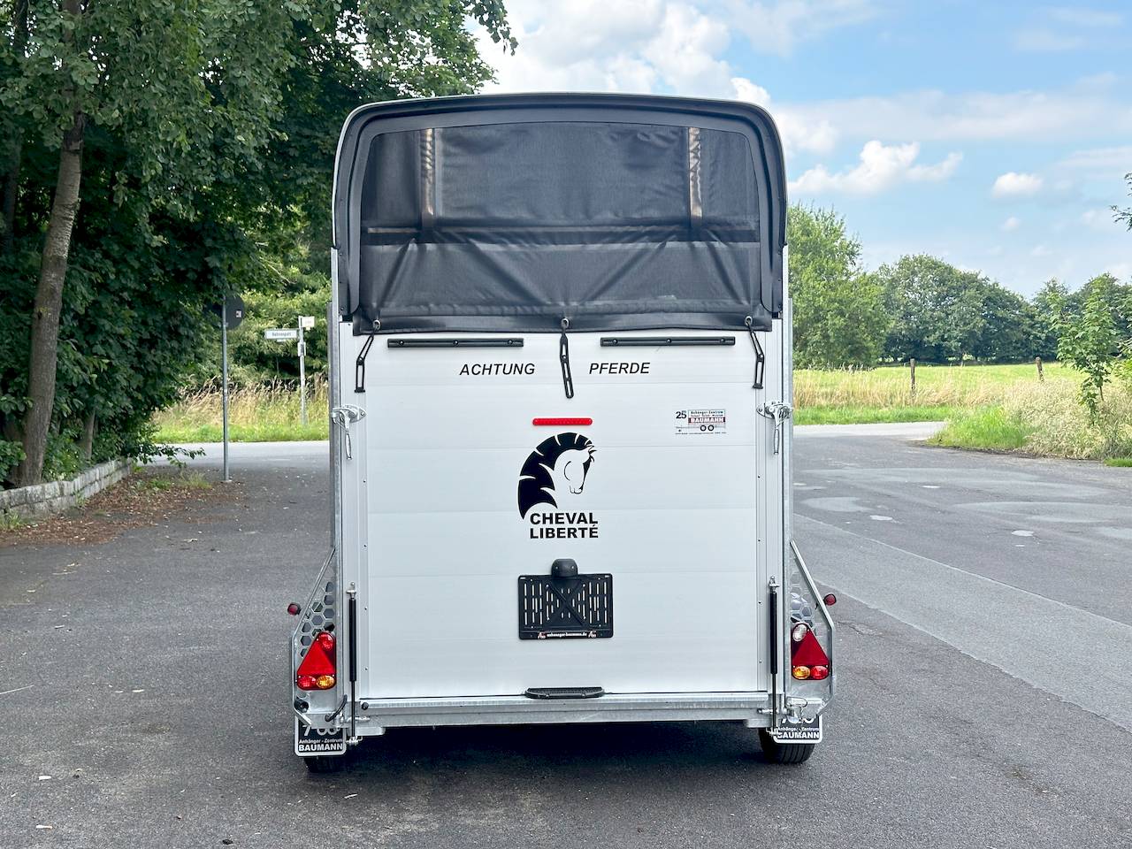 CHEVAL LIBERTE GOLD ORIGINS ALU