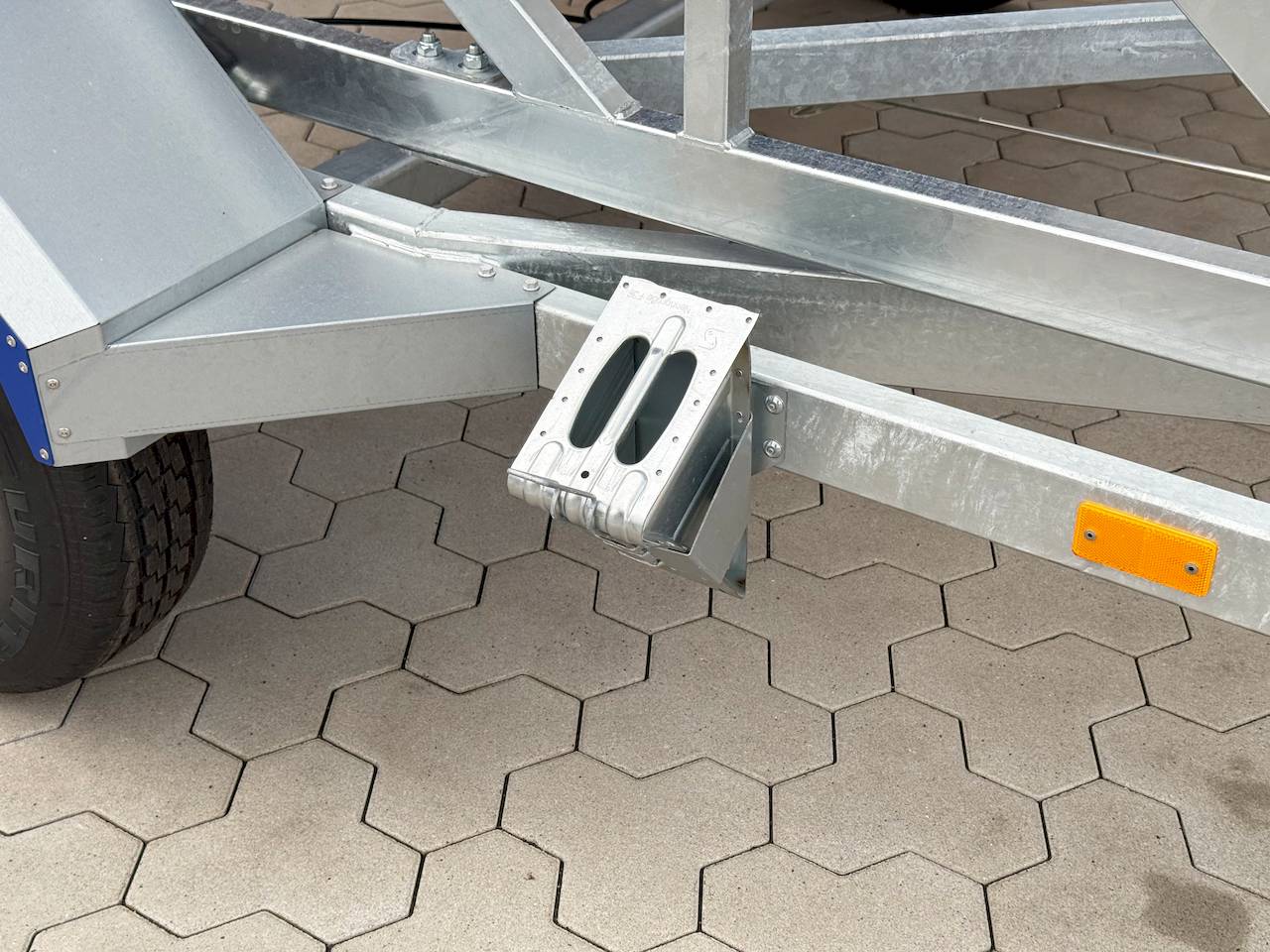 BLYSS KTT 35 V2L | E-WINDE | CONTAINER