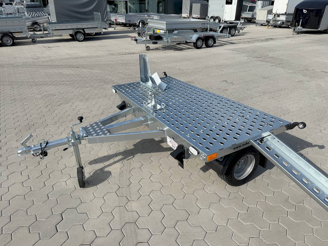 VEZEKO MIKROBIKE A 08 | FAHRRADTRÄGERAUFNAHME