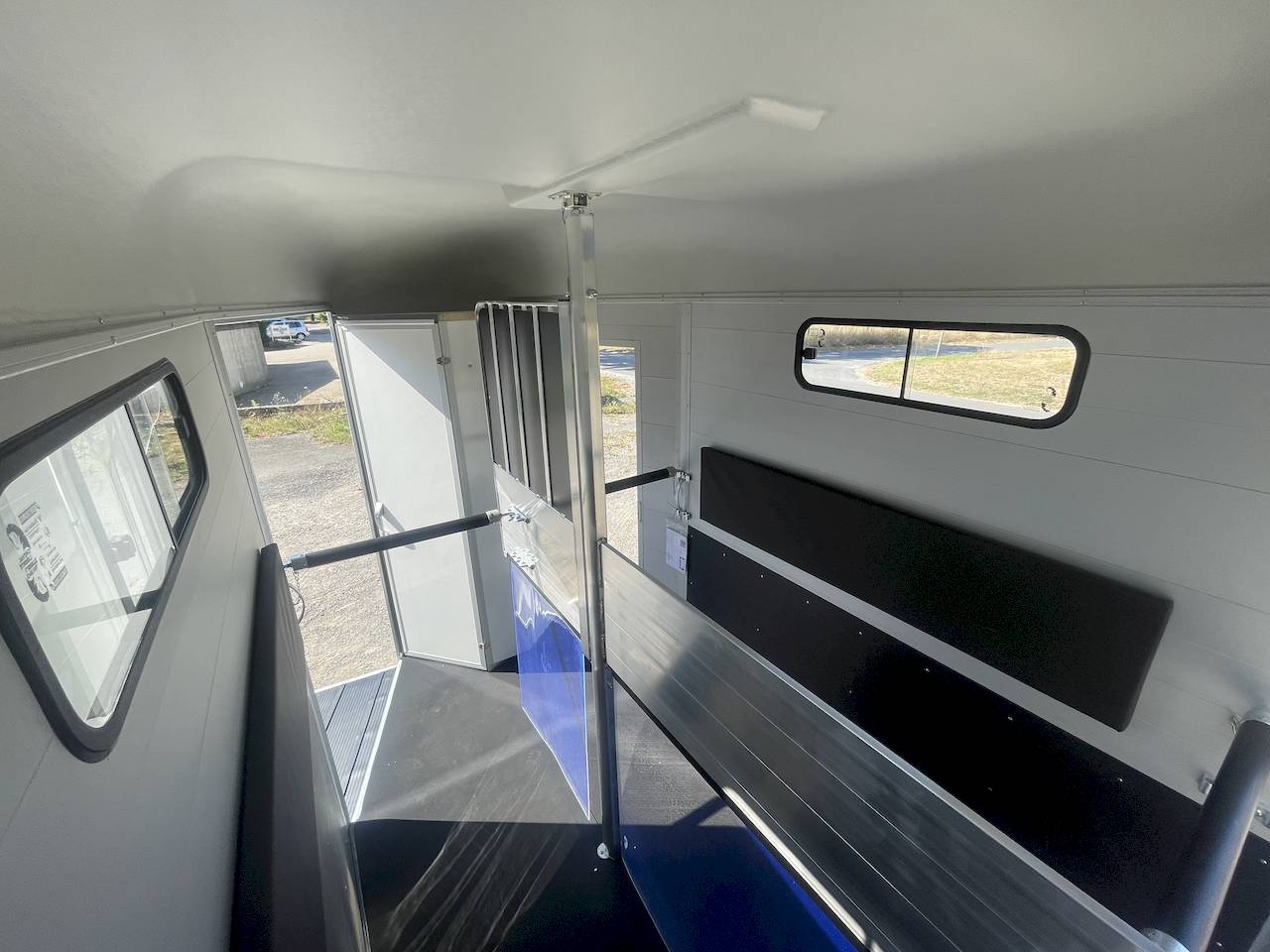 CHEVAL LIBERTE TOURING COUNTRY PREMIUM
