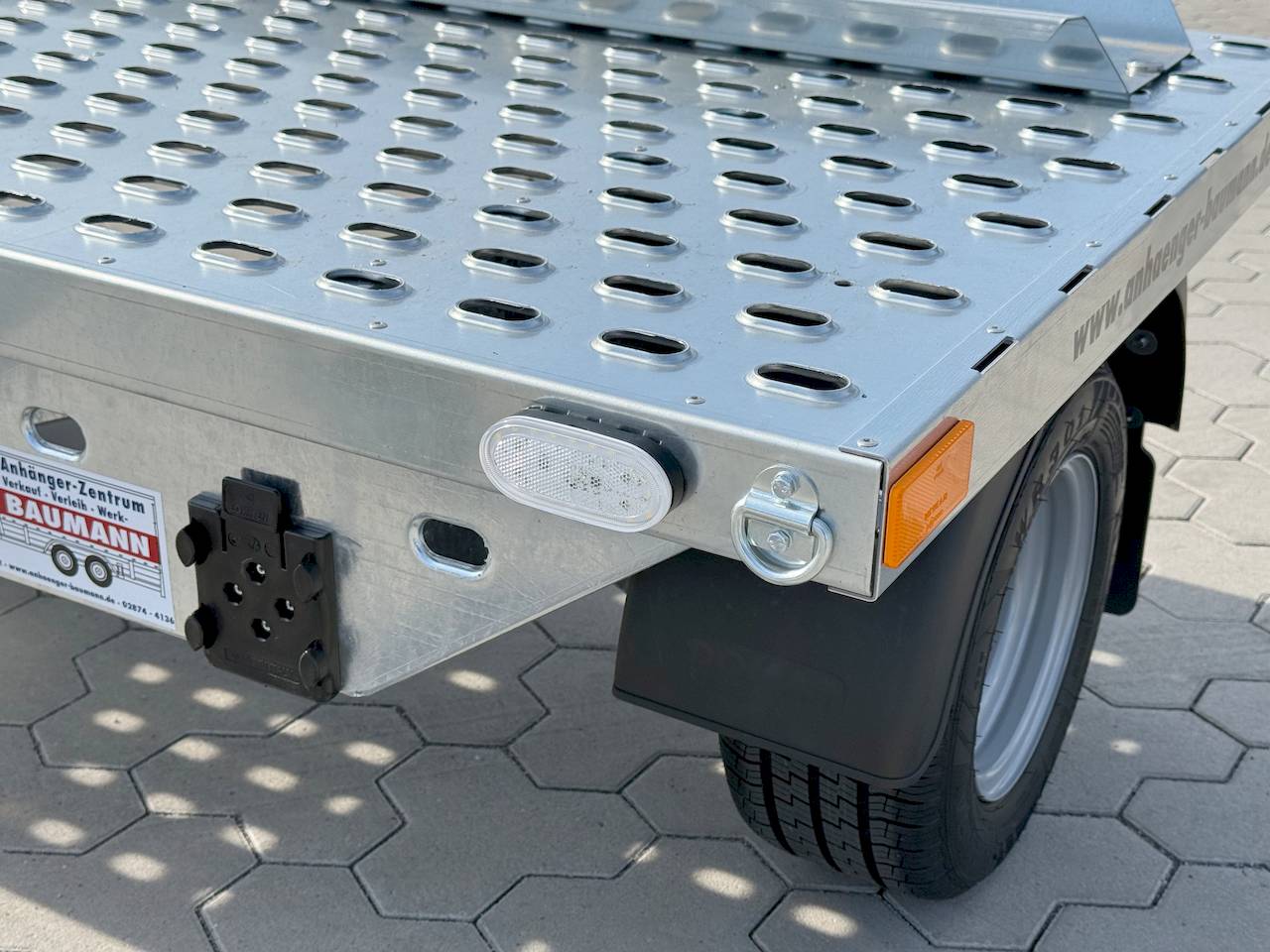 VEZEKO MIKROBIKE A 08 | FAHRRADTRÄGERAUFNAHME