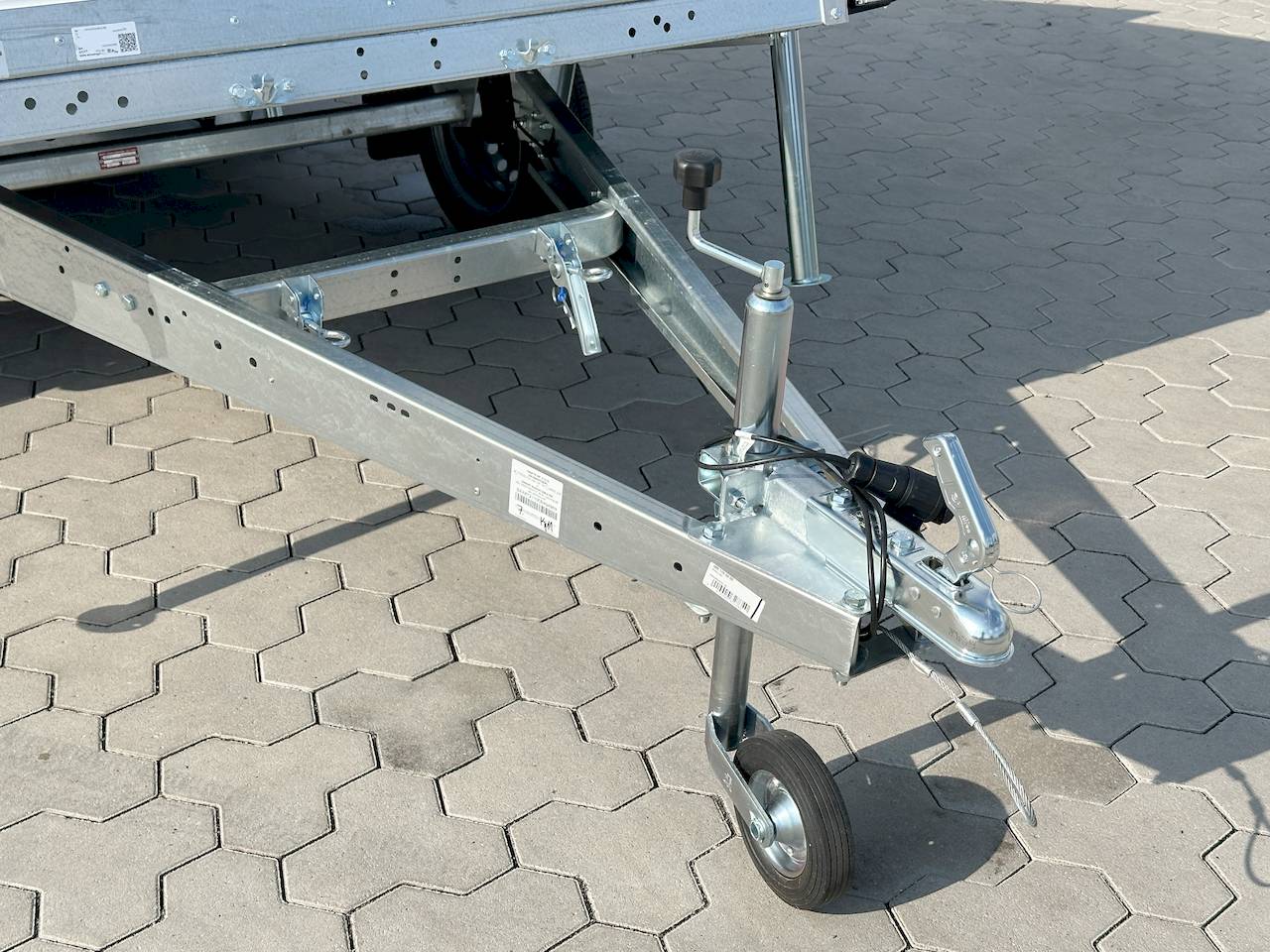 MARTZ SMART KARGO 235 0,75T | RAMPEN