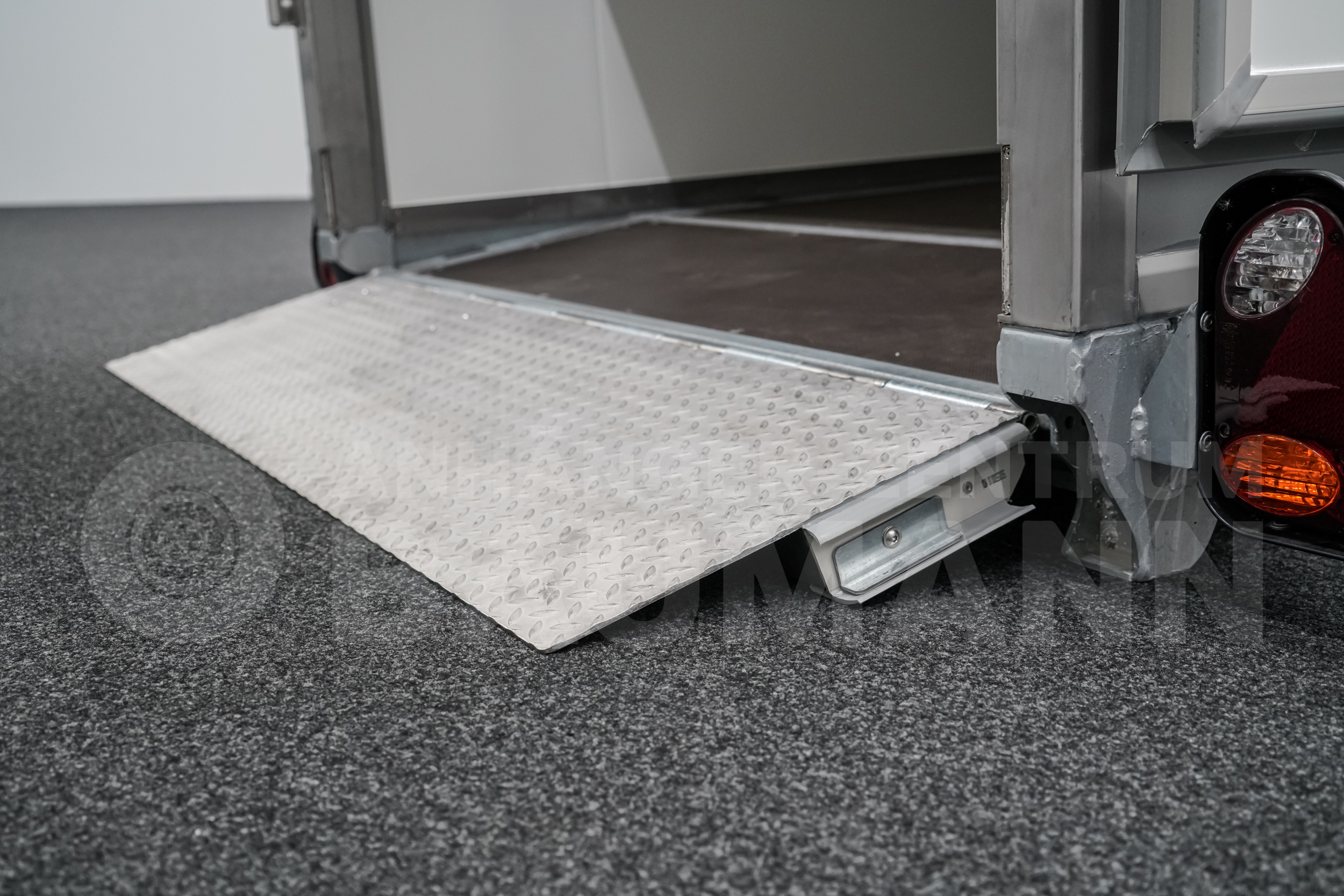 VEZEKO HUSKY FB K B 35.35/21 | SILBER