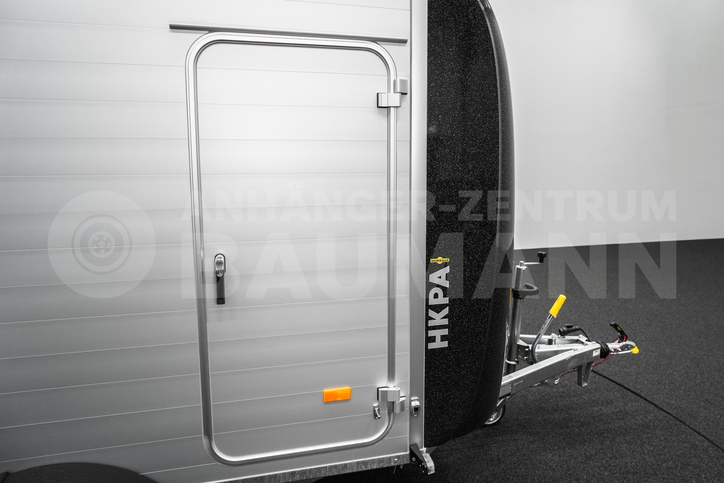 HUMBAUR HKPA 263217 | HECKRAMPENKOMBI | SEITENTÜR