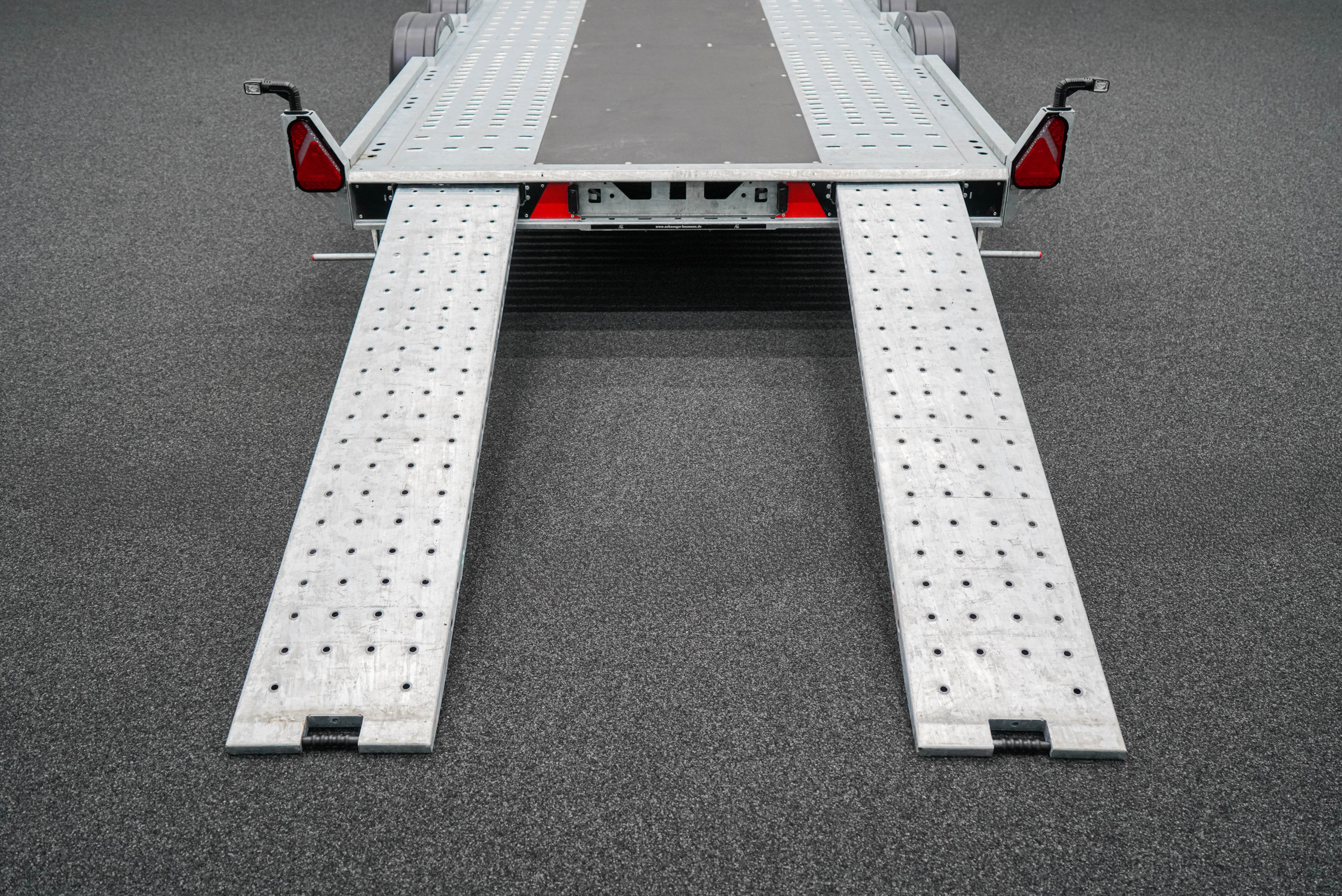 BRIAN JAMES A 130-4519-27-2-12 TRANSPORTER