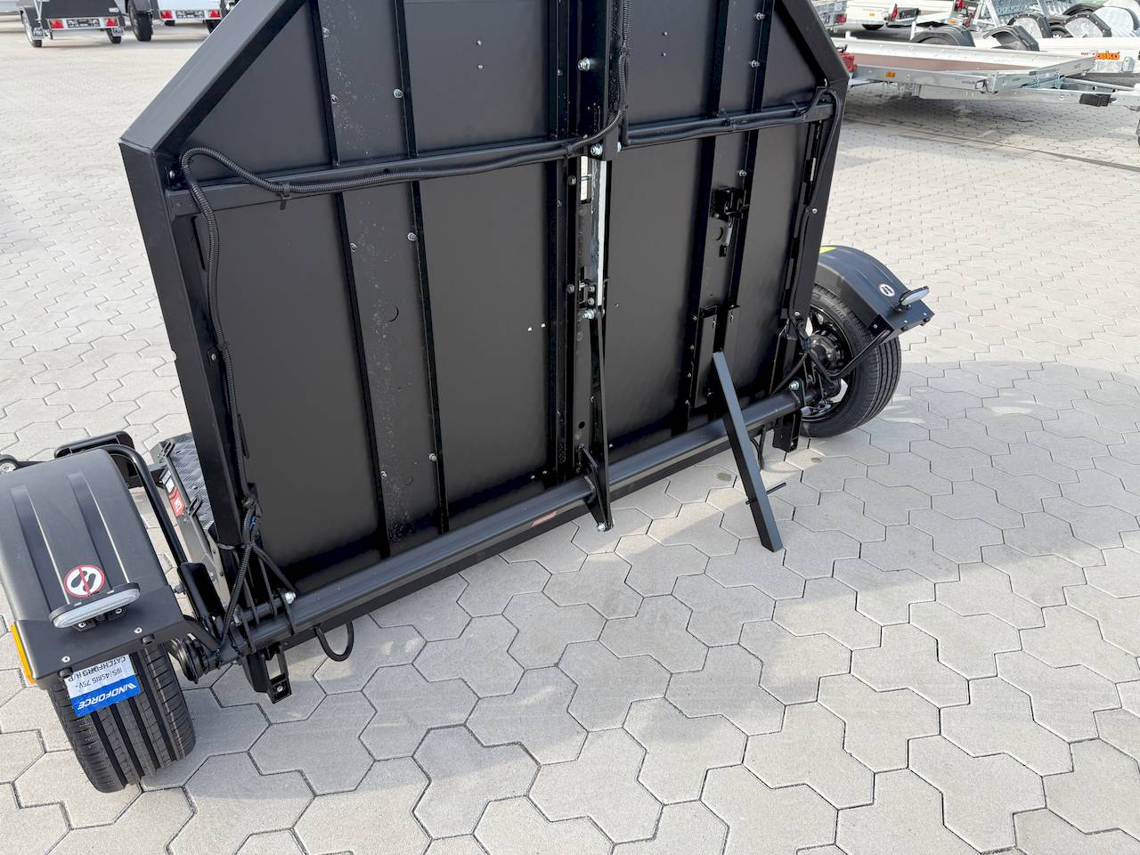 LORRIES MT-2 | BLACK EDTION