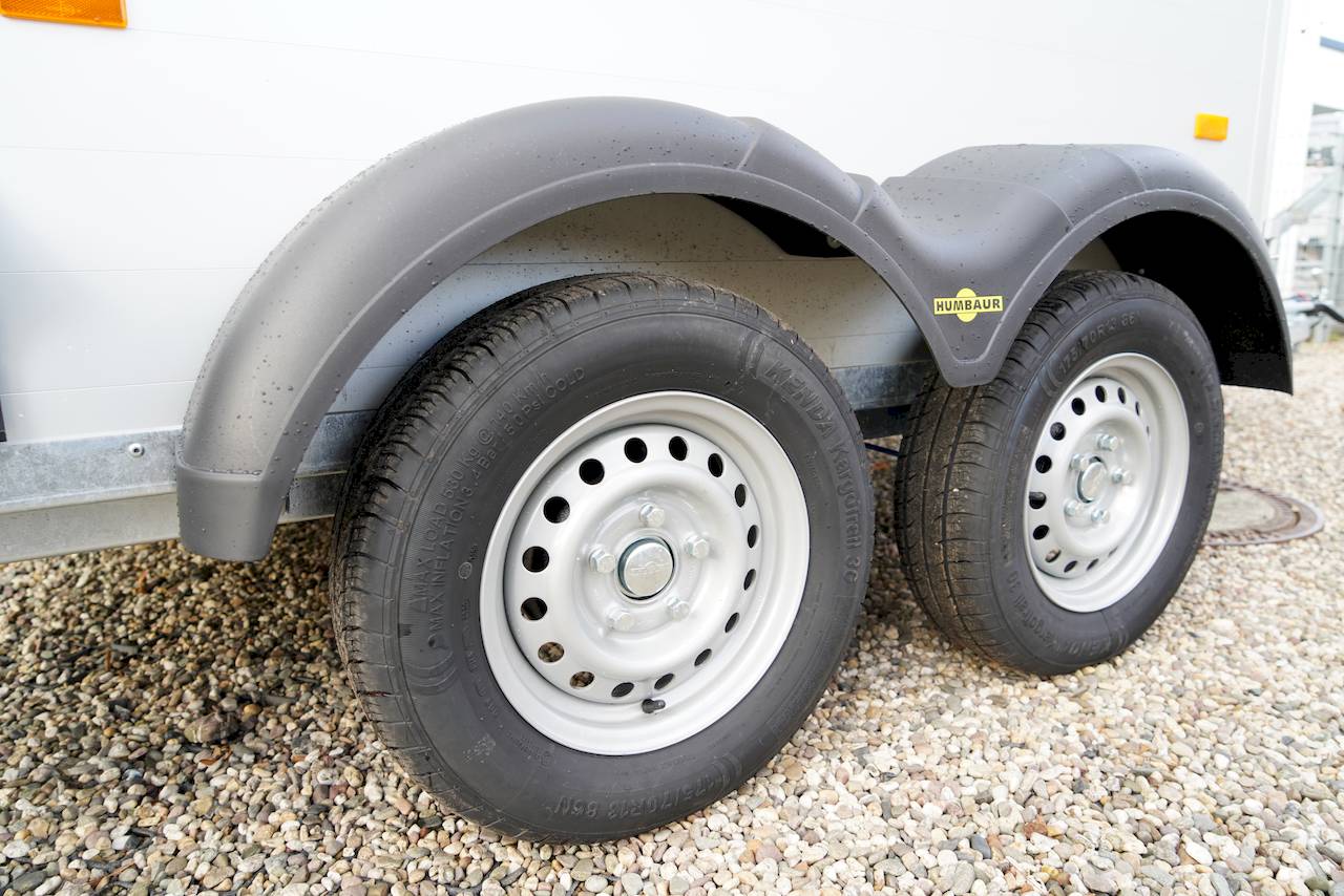 HUMBAUR EQUITOS ALU PLUS 2000 | BLACK