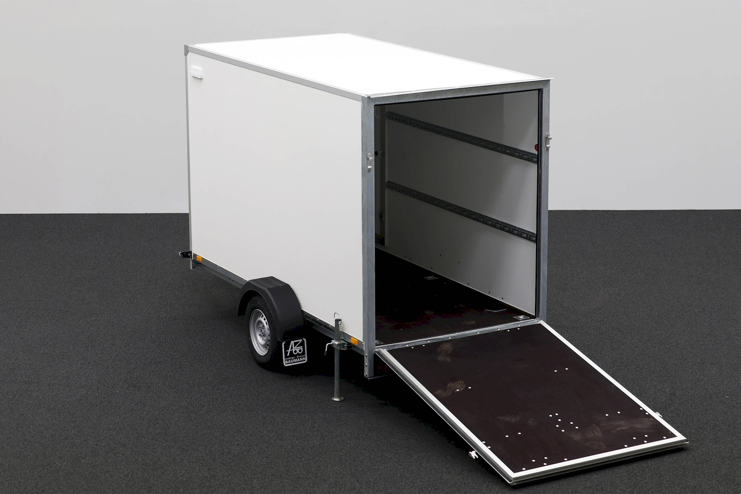 BLYSS F1330HD | RAMPE | SEITENTÜR