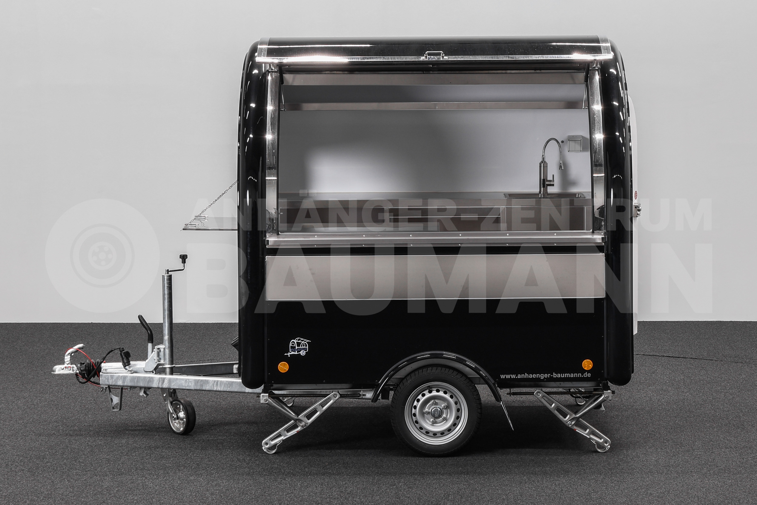 TPV TRAILER FOODTRAILER