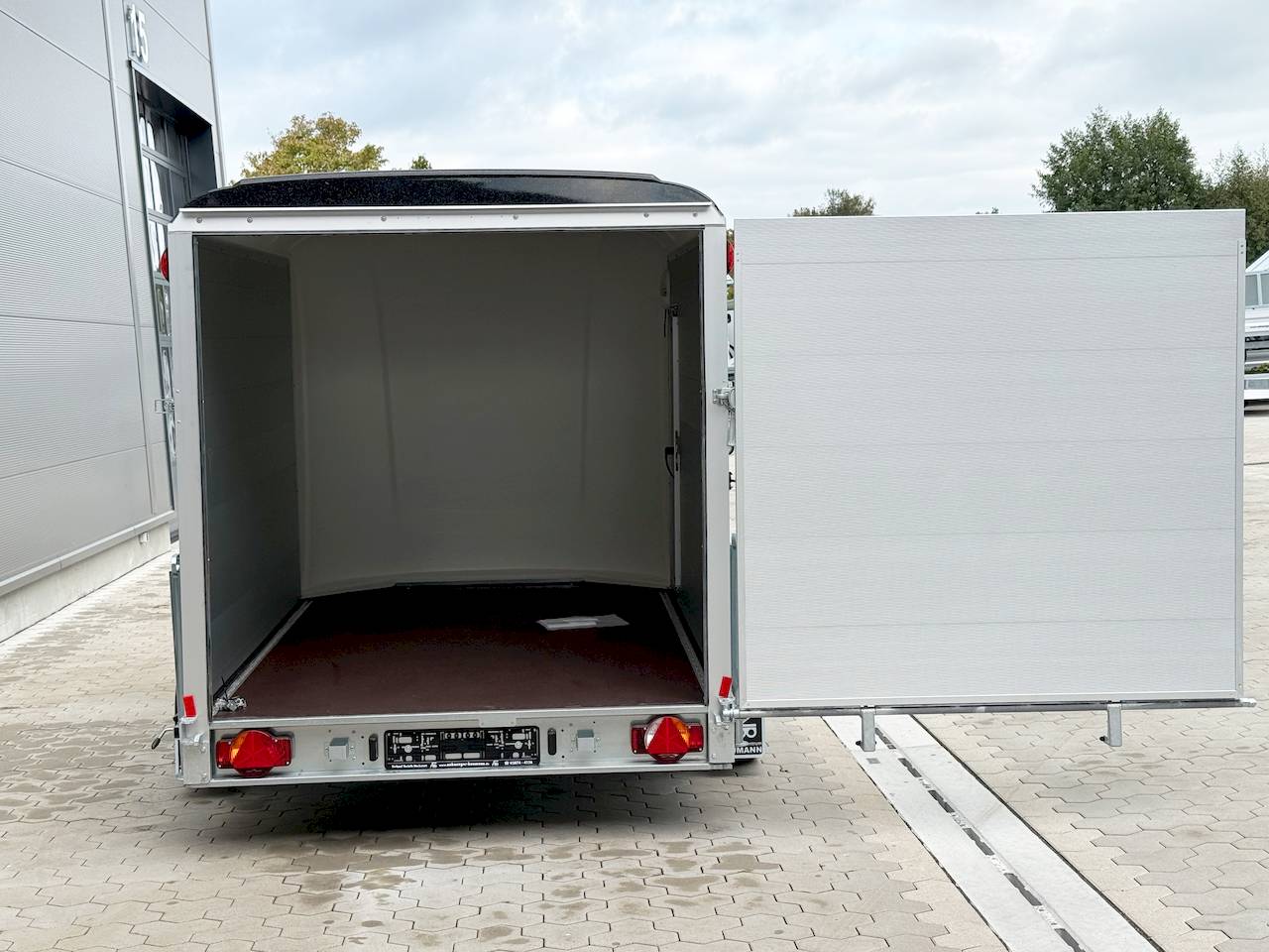 HUMBAUR HKPA 153217 | HECKRAMPENKOMBI | SEITENTÜR