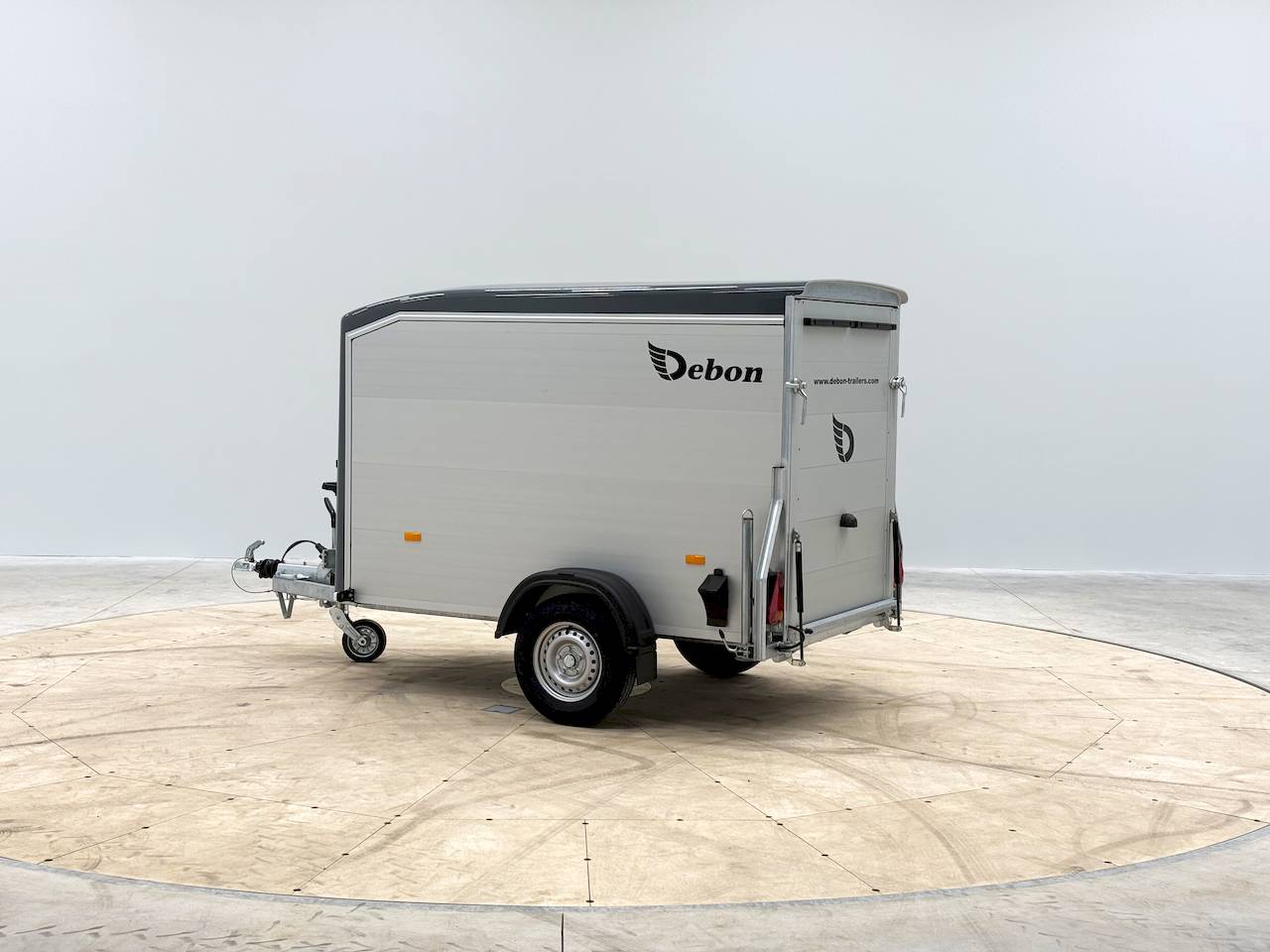 CHEVAL LIBERTE DEBON C255 V2 ALU