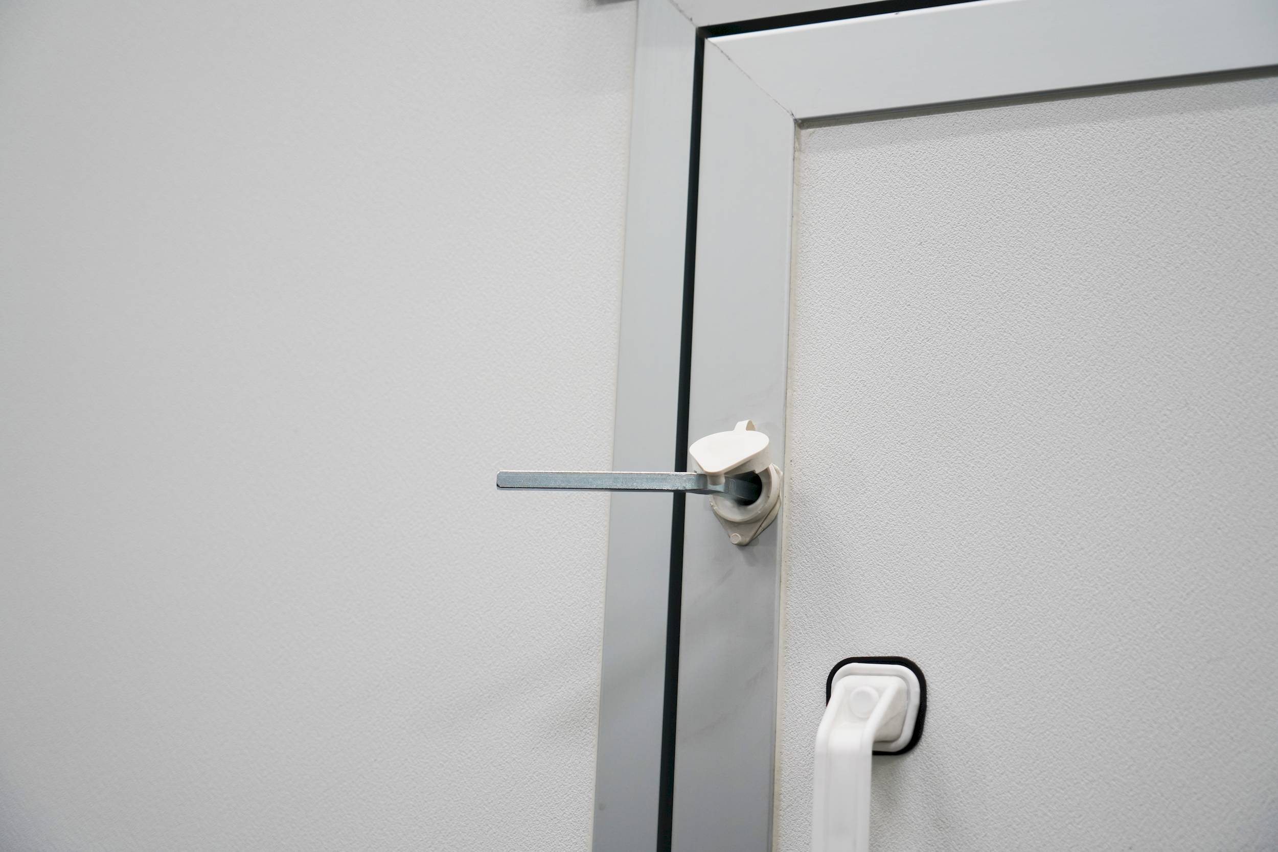 BLYSS F1330HD | RAMPE | SEITENTÜR