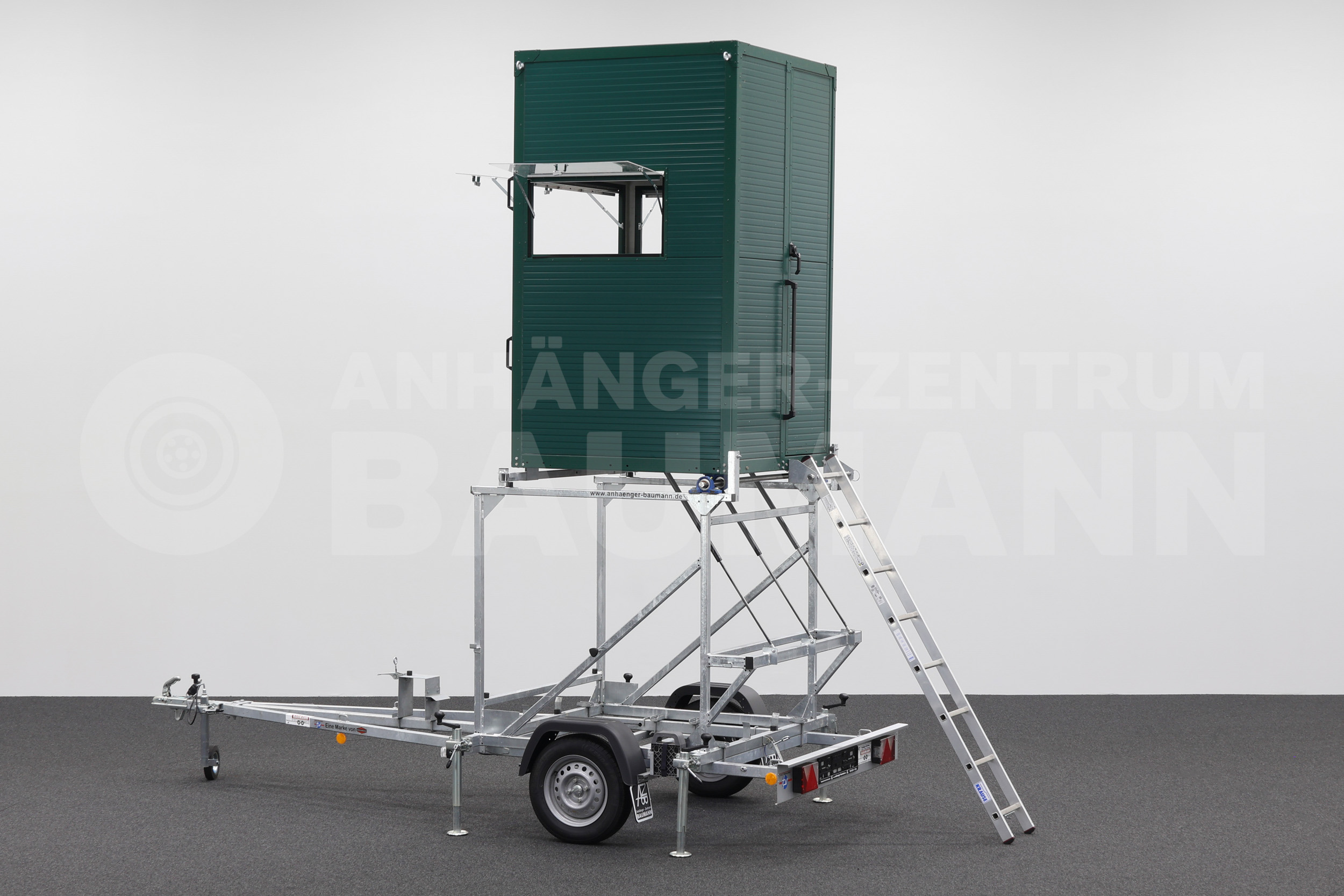 TPV TRAILER MOBILE JAGDKANZEL