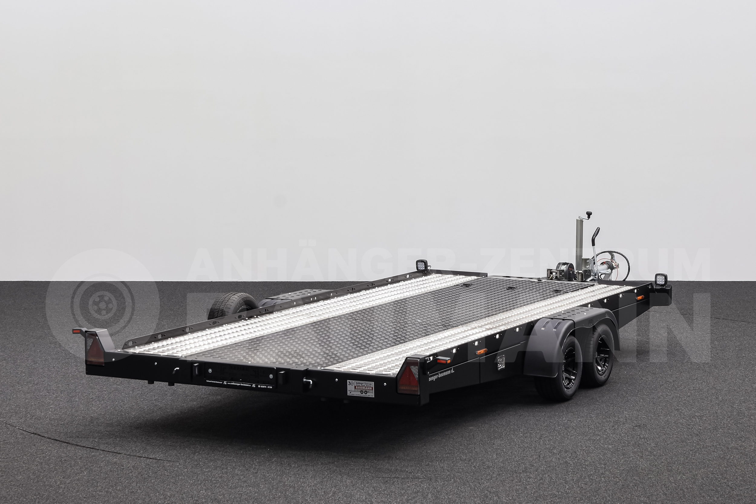 LORRIES PLAXX27-4520