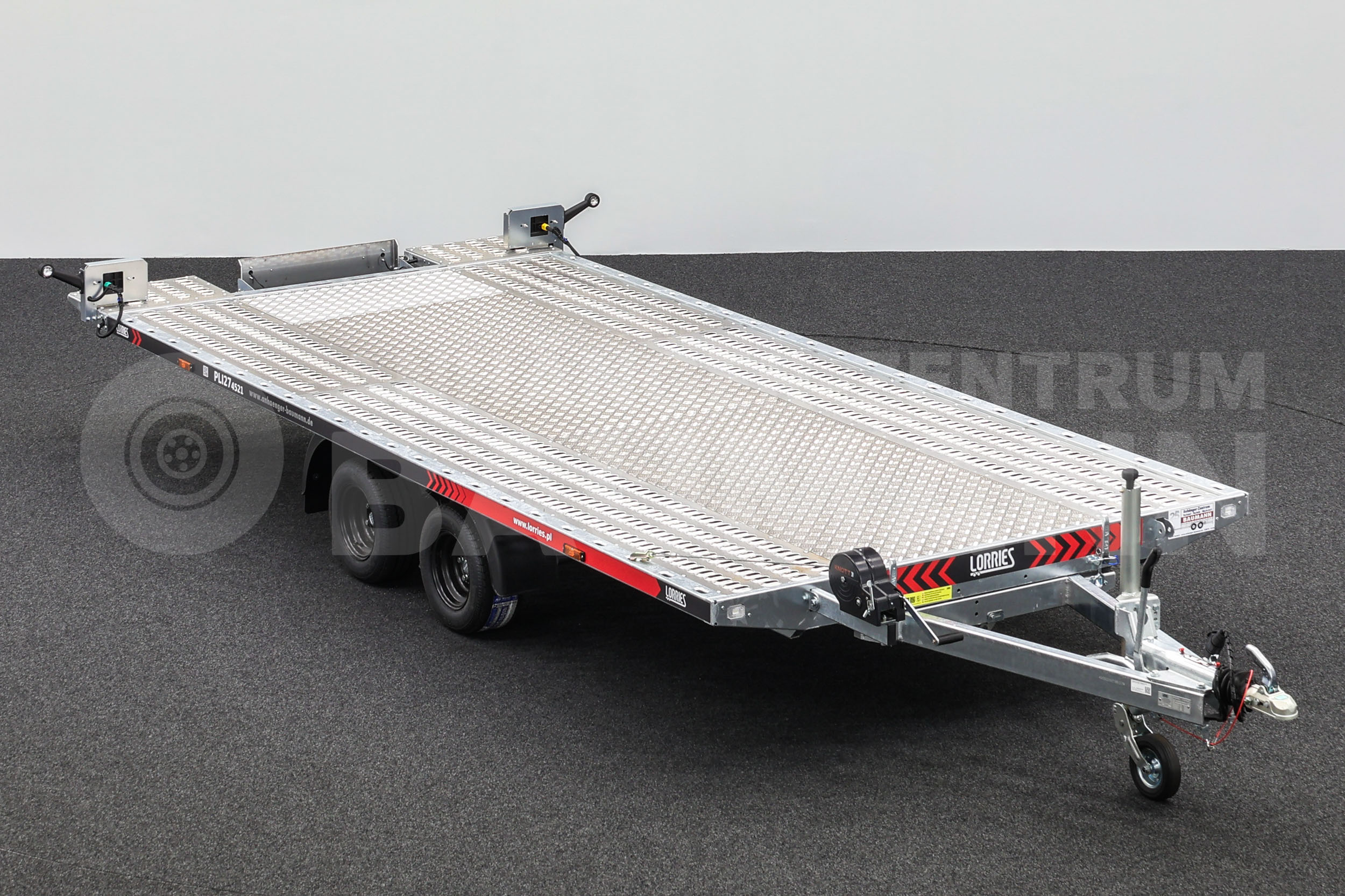LORRIES PLI27-4521 I ALUBODEN MITTIG