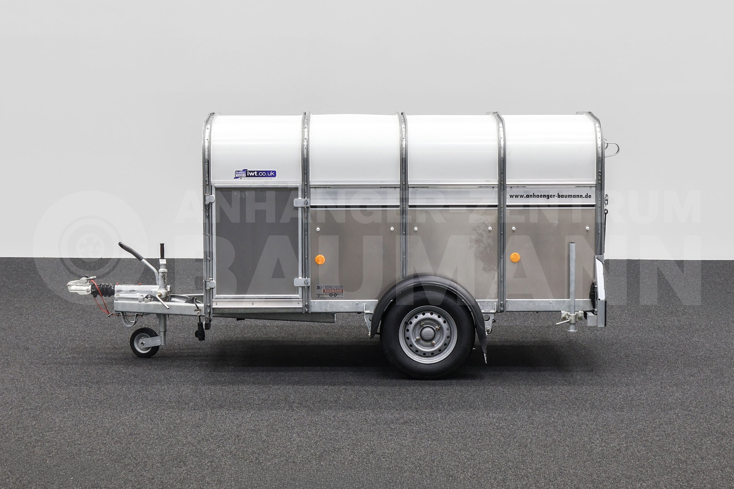 IFOR WILLIAMS P8G | 8x4 | 1400KG | STÜTZEN