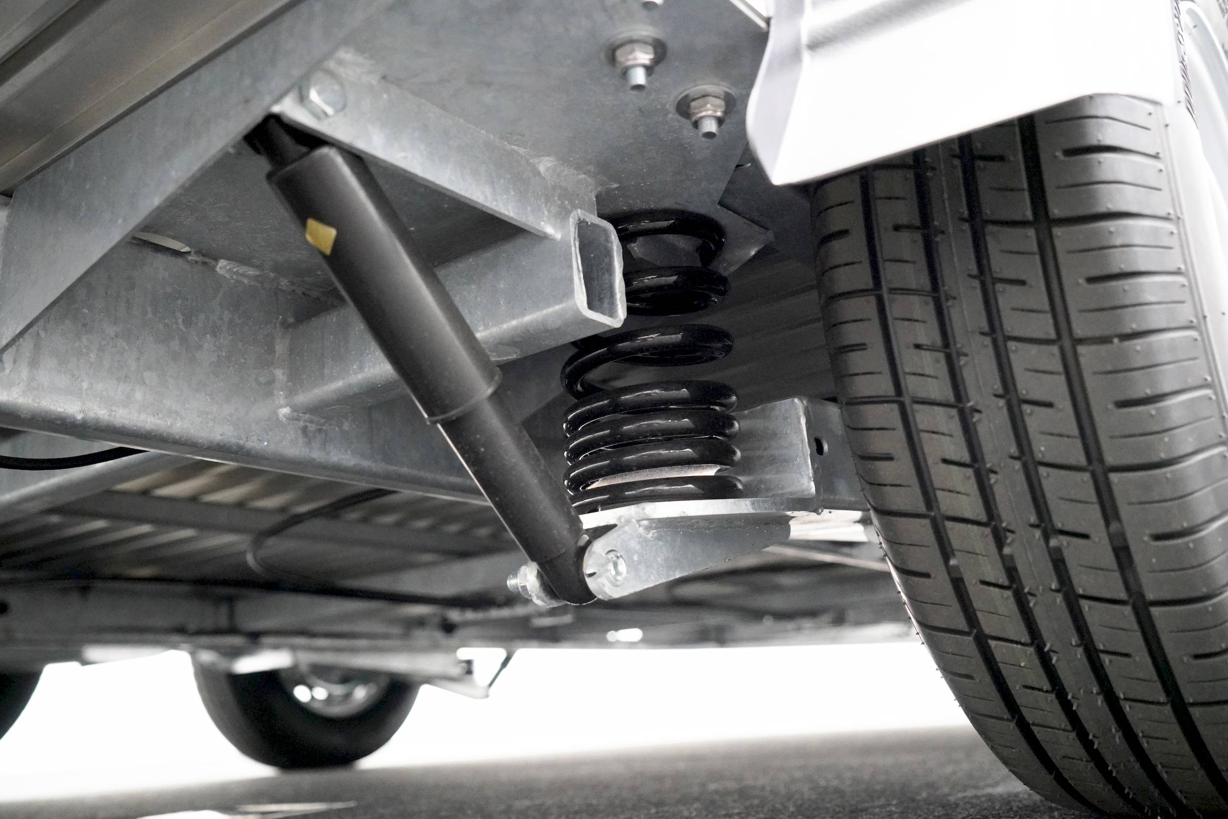 CHEVAL LIBERTE DEBON C800 ALU ROADSTER