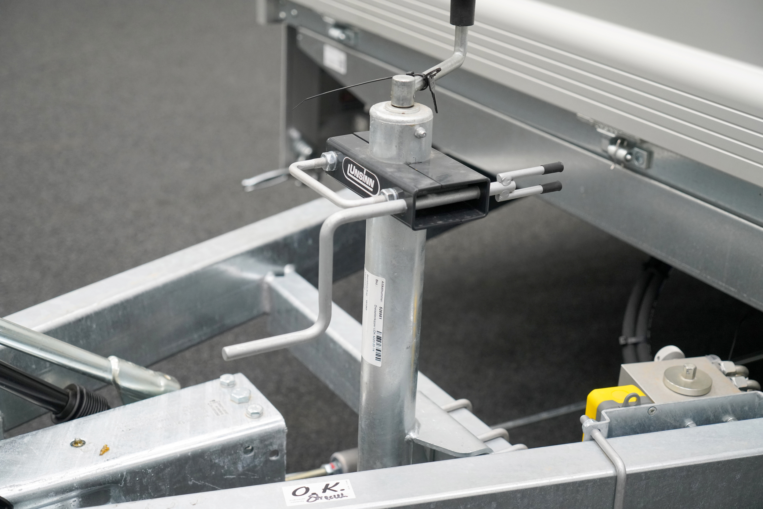 UNSINN UDK 4220-35-13