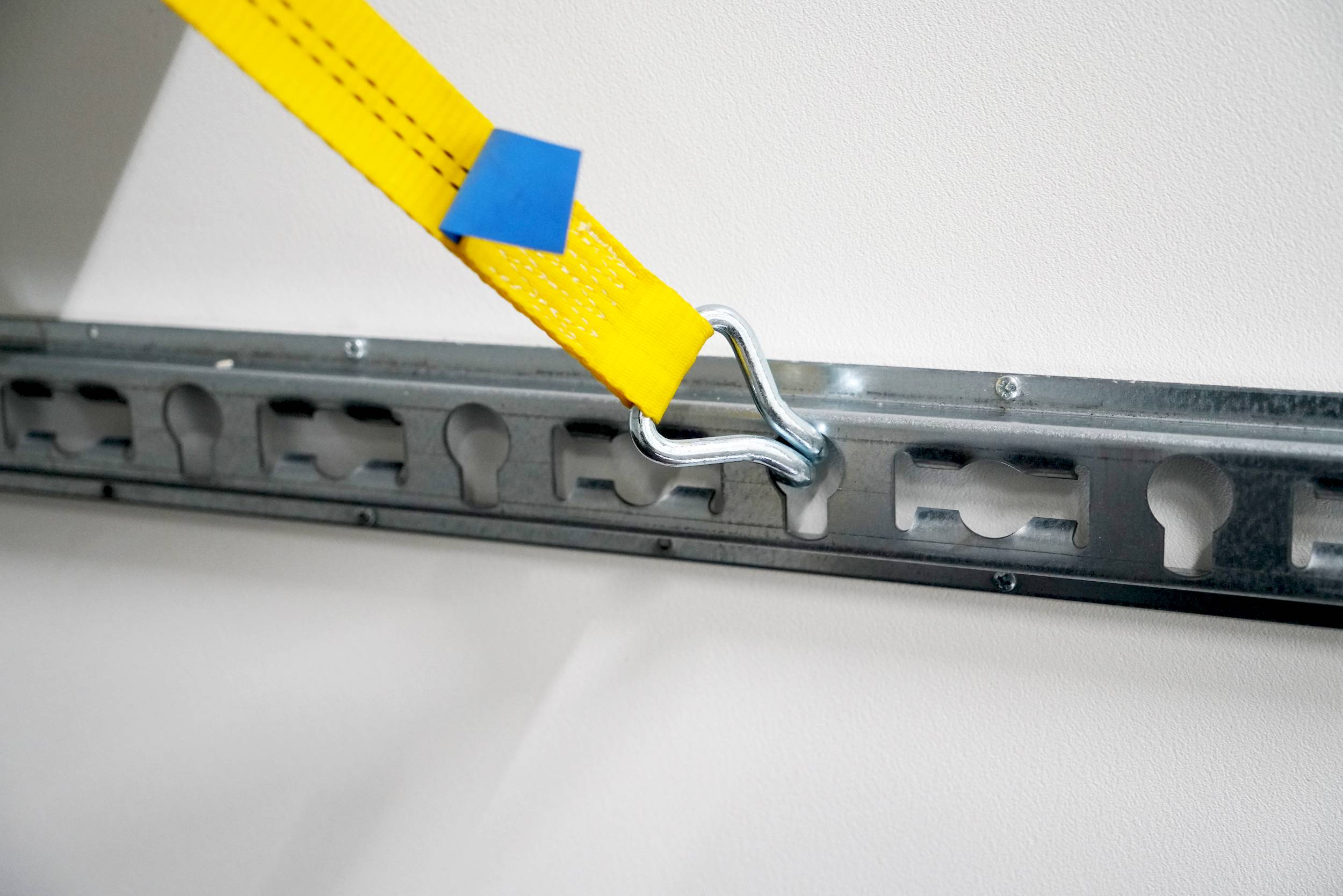 BLYSS F1330HD | RAMPE | SEITENTÜR