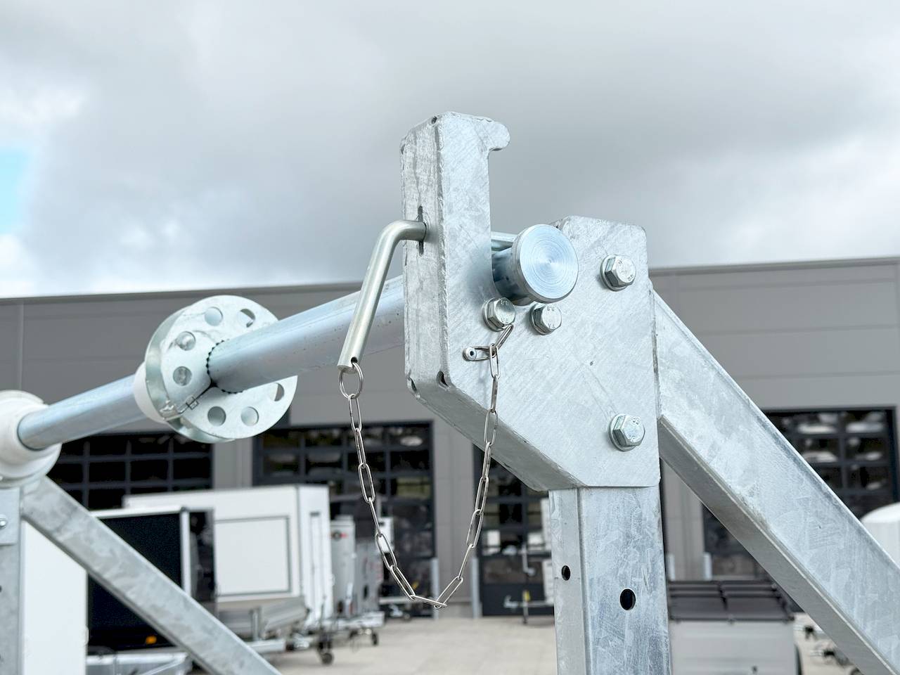 LORRIES TPB35-4925 | E-WINDE
