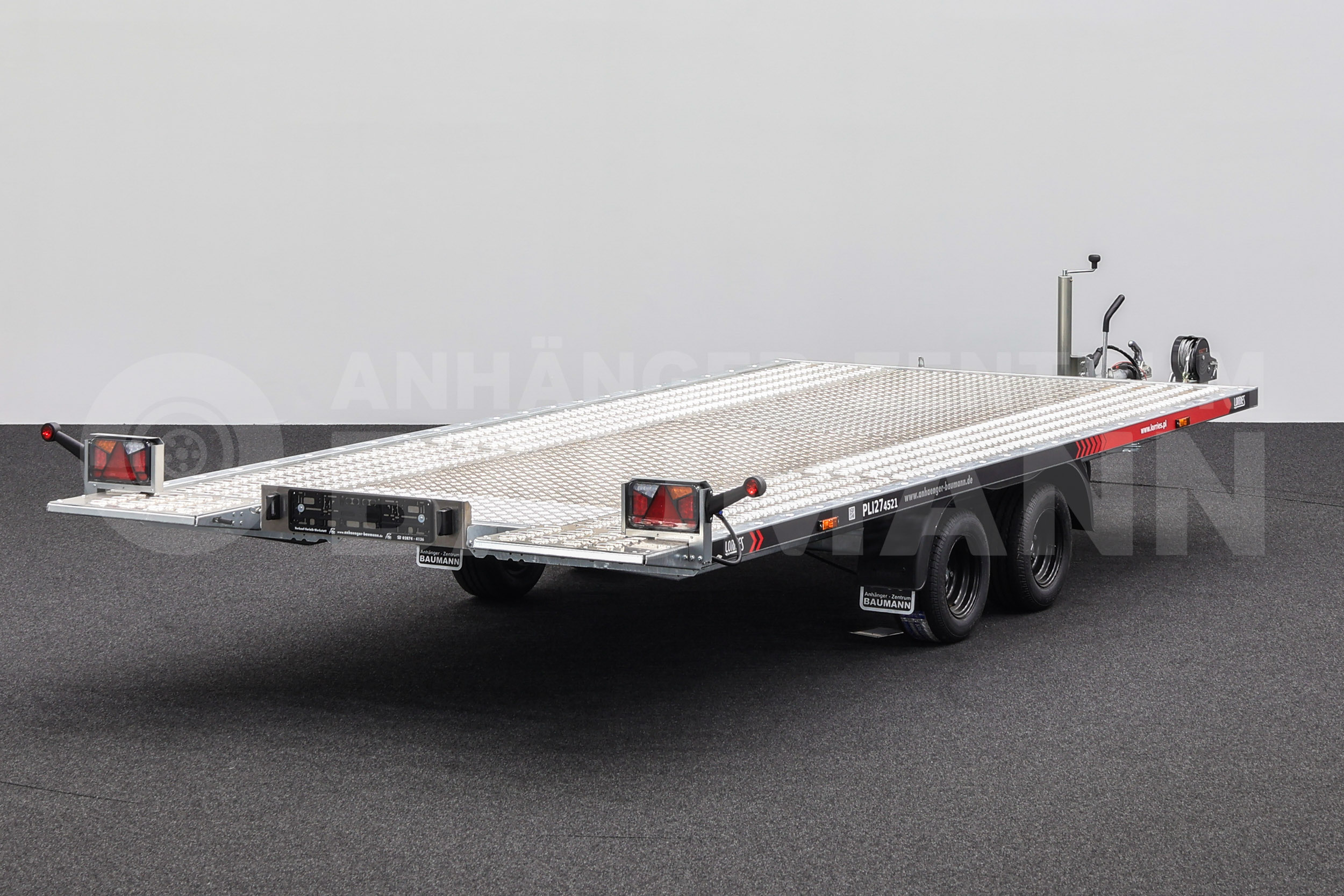 LORRIES PLI27-4521 I ALUBODEN MITTIG